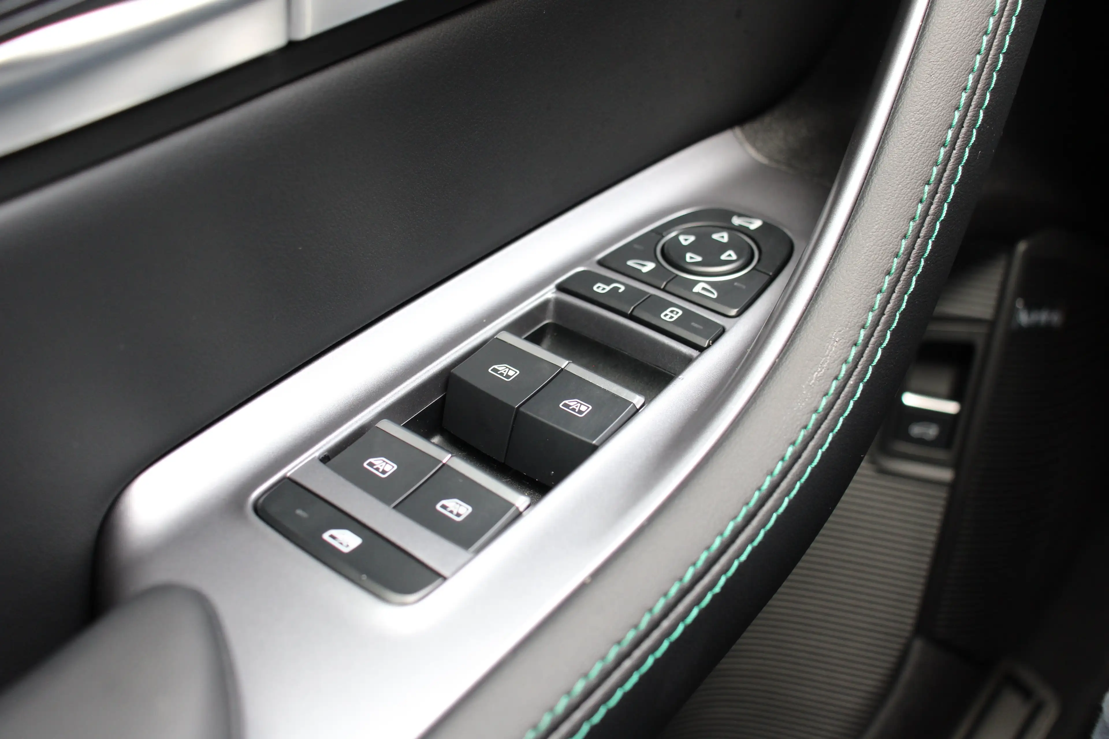 BYD Seal U 1.5 DM-i FWD Boost | PANODAK | ADAPTIVE CRUISE | S — photo 20