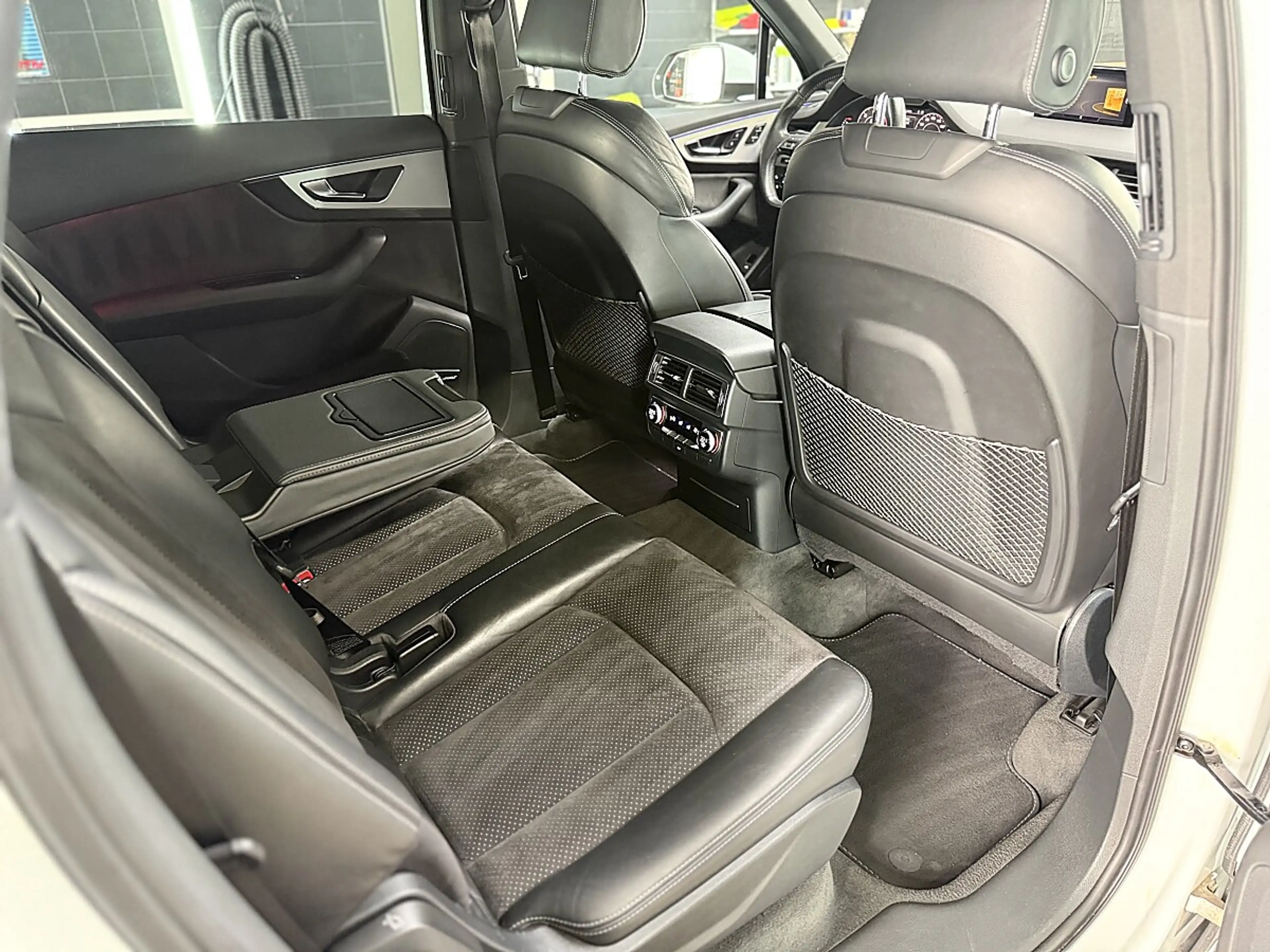 Audi Q7 3,0 TDI quattro Tiptronic — photo 15