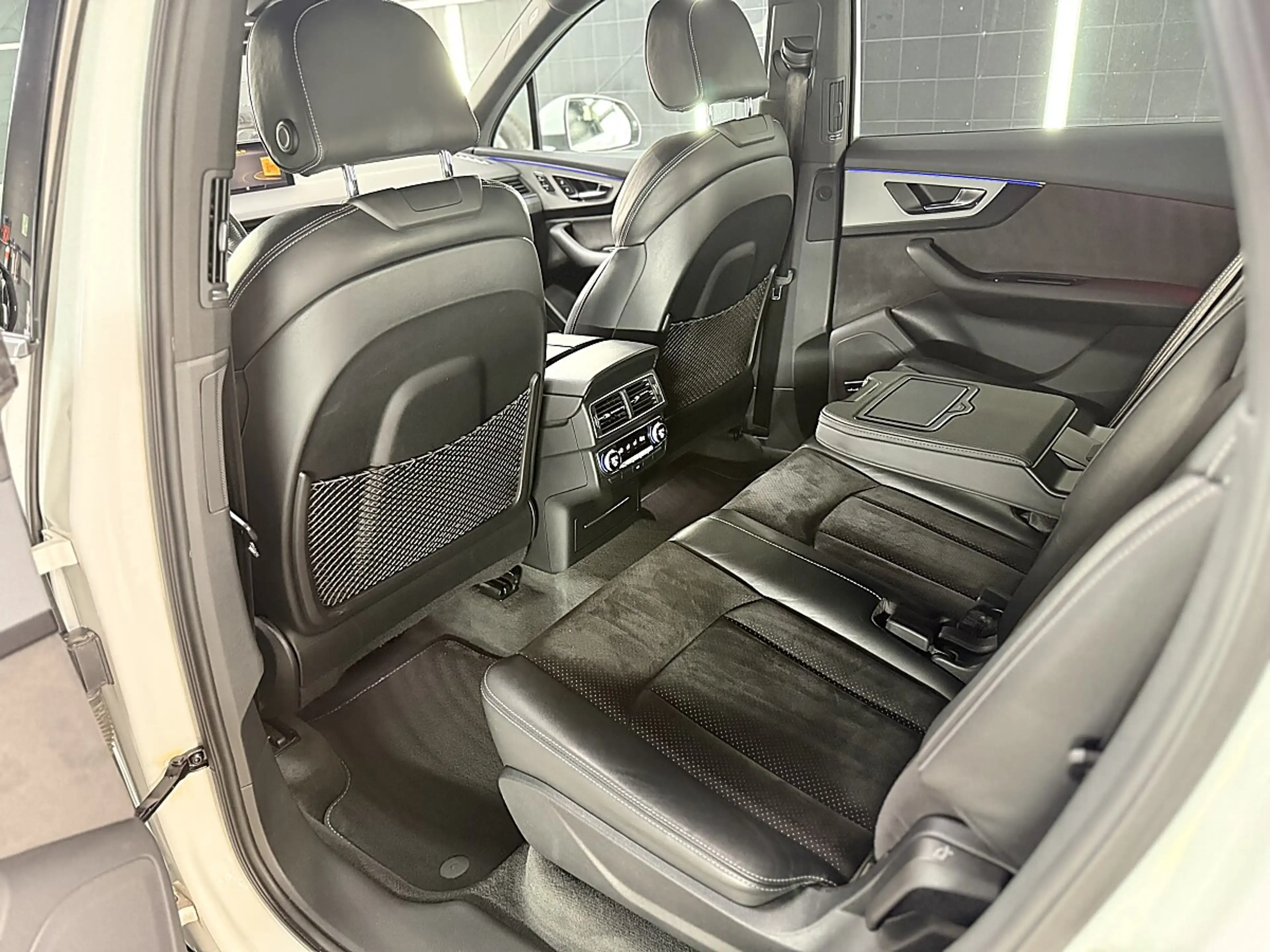 Audi Q7 3,0 TDI quattro Tiptronic — photo 14