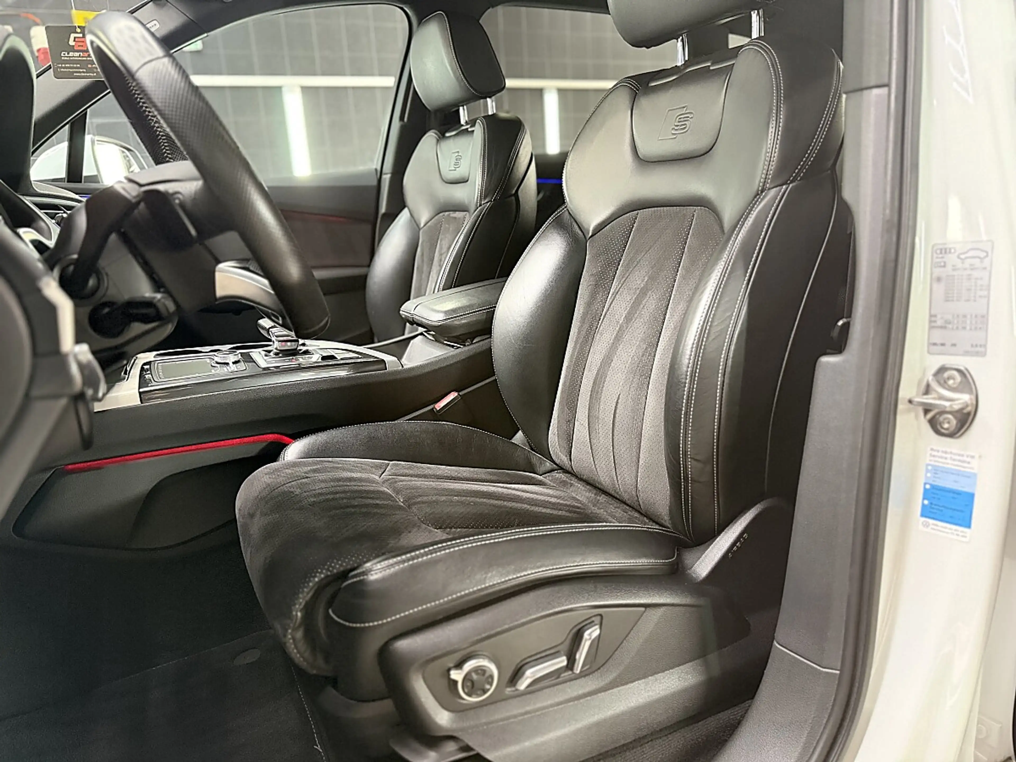 Audi Q7 3,0 TDI quattro Tiptronic — photo 13