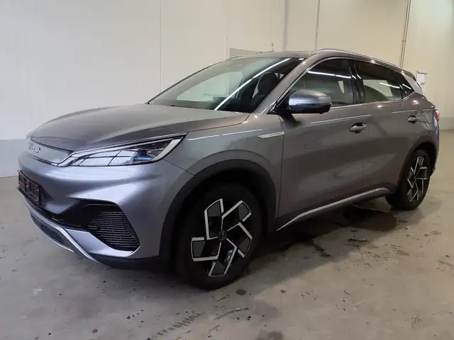 BYD Atto 3 Design Wärmepumpe NAV LED APPLINK PDC 4Season