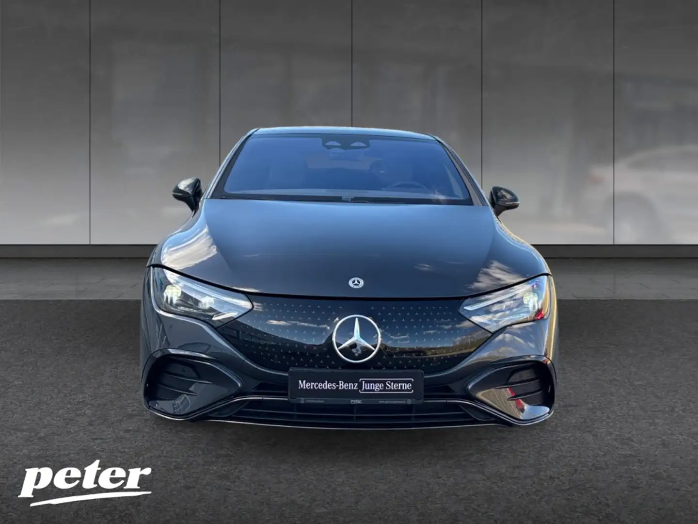Mercedes-Benz EQE 300 AMG/Night/Edition/Digital/Hintera./360°K Gris - 2