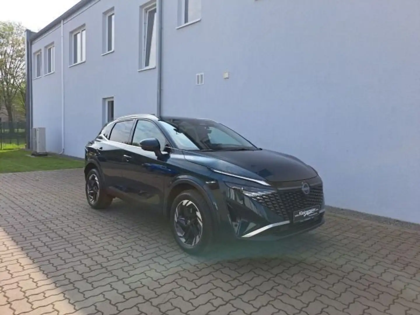 Nissan Qashqai Autom. N-Con. *Winter-, Komfort-Paket* Grün - 2