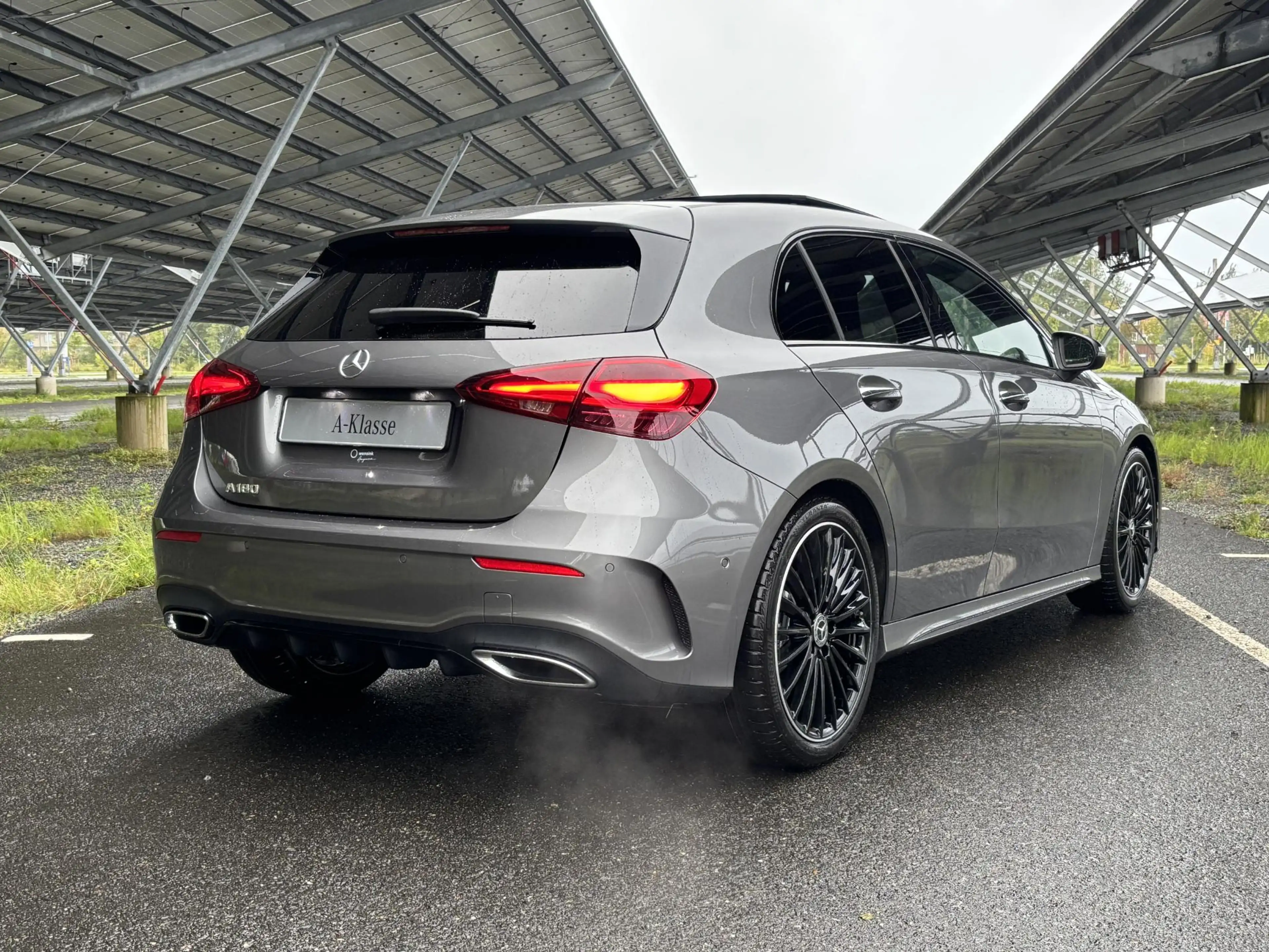 Mercedes-Benz A 180 Business Solution AMG | Night | Panoramaschuifdak — photo 5