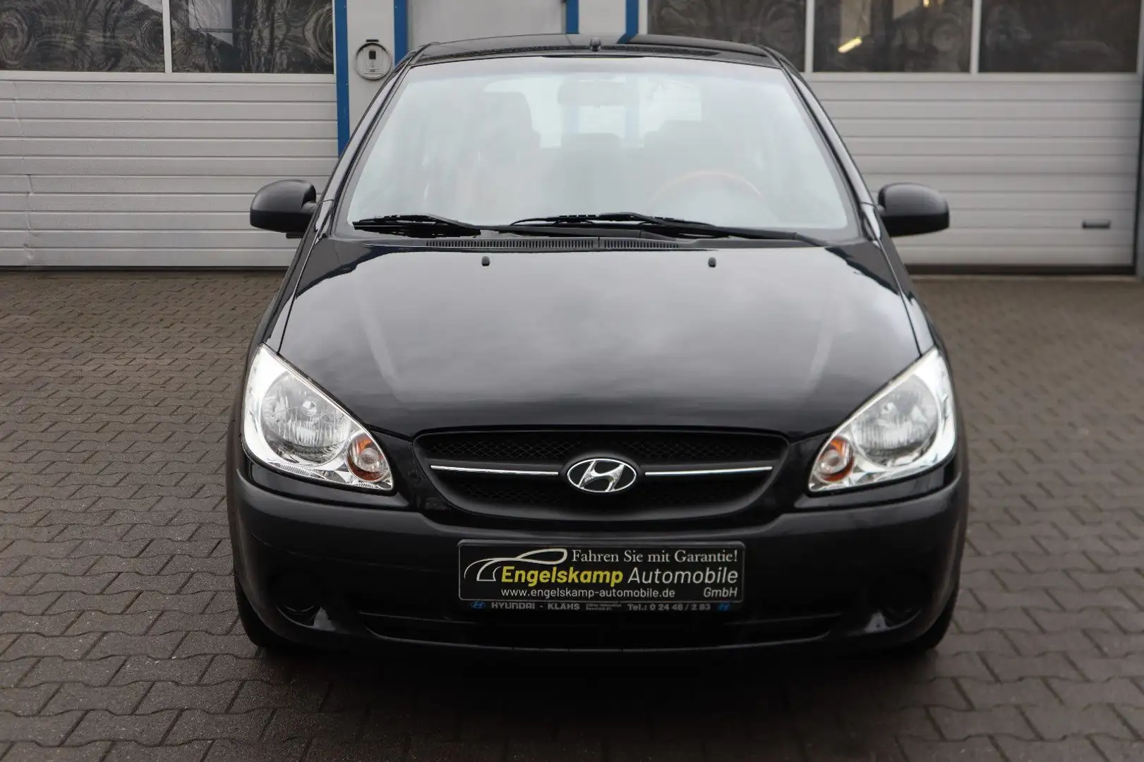 Hyundai Getz 1.4 GLS/ALLWETTER/SCHECKH./2.HAND Negro - 2