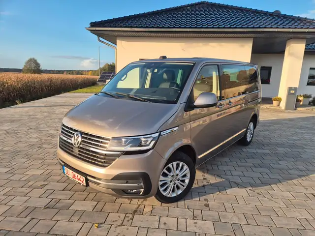 Volkswagen T6 Multivan 4 Motion Cruise LED ACC Leder AHK
