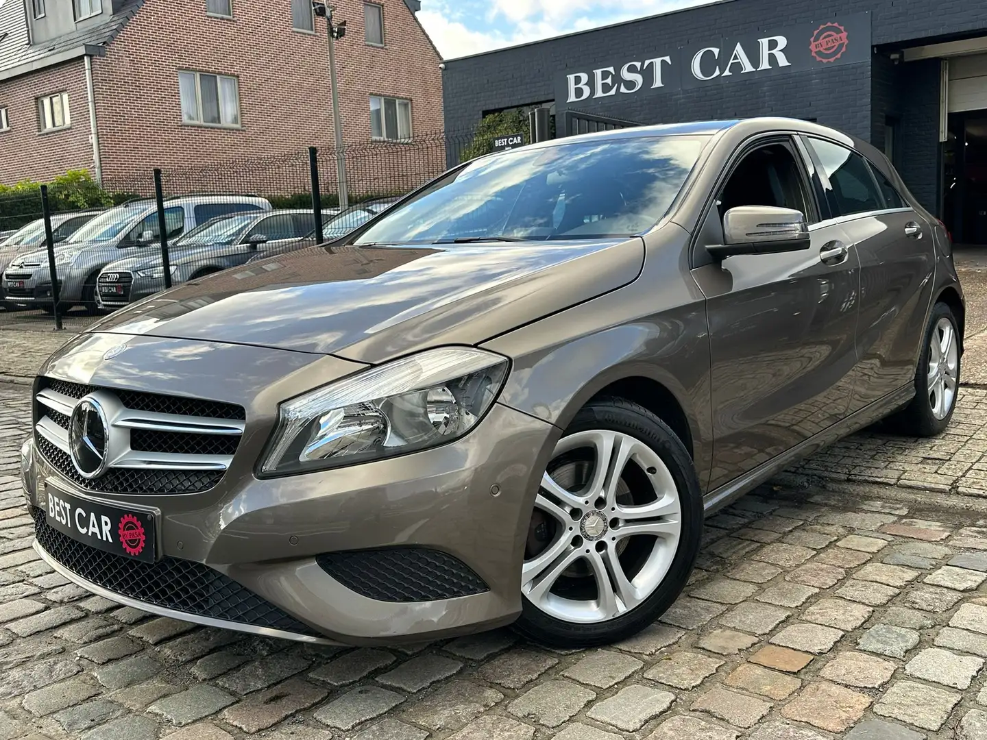 Mercedes-Benz A 220 CDI * Euro6 * AutoMaat Bruin - 1