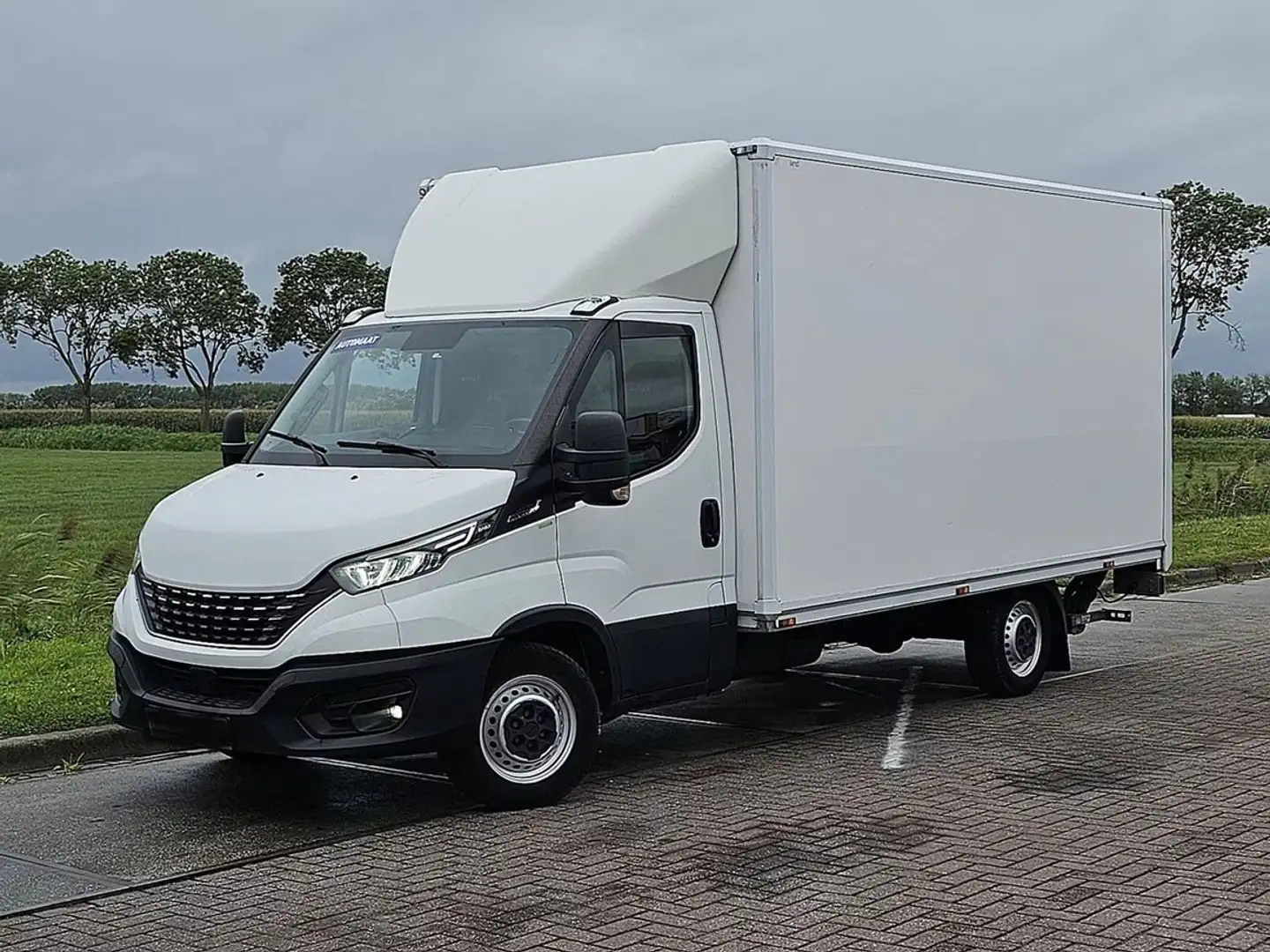 Iveco Daily Daily 35S18A8 Motor 3.0 Möbelkoffer/LBW 750KG -... Weiß - 1
