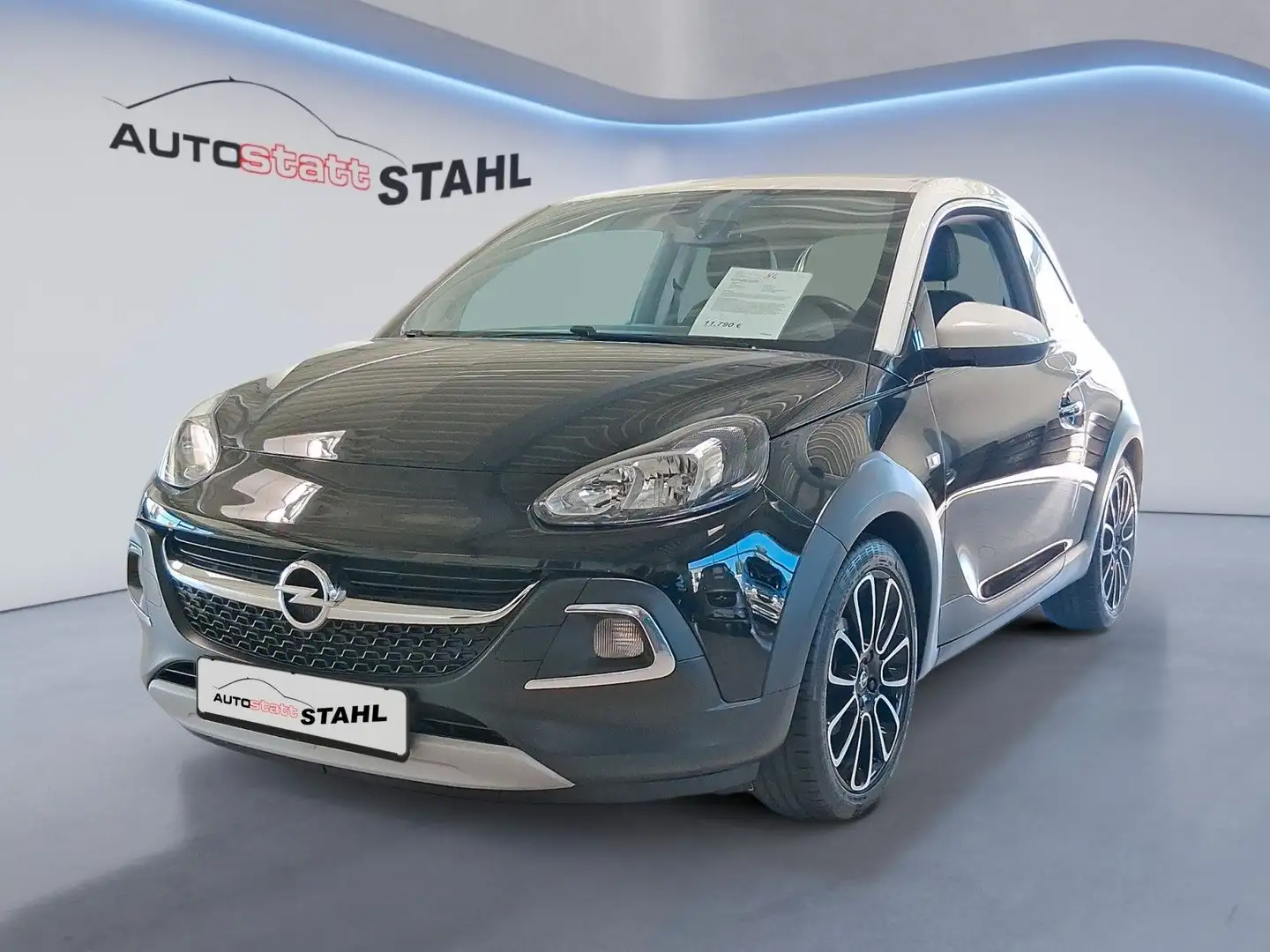 Opel Adam Rocks Schwarz - 2