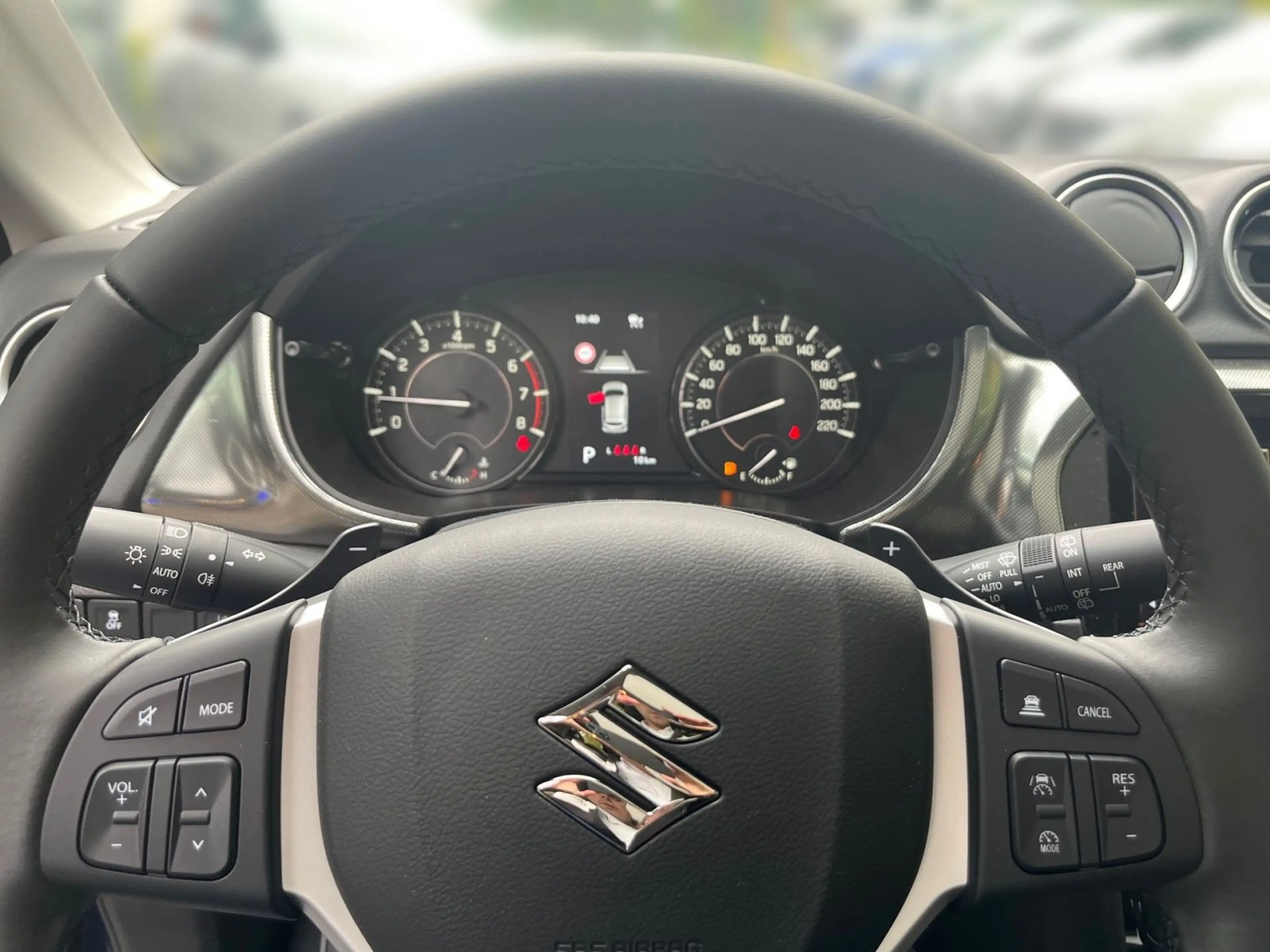 Suzuki Vitara VITARA 1,4 COMFORT+ Automatik PANO+NAVI+LED+ACC+ — photo 8