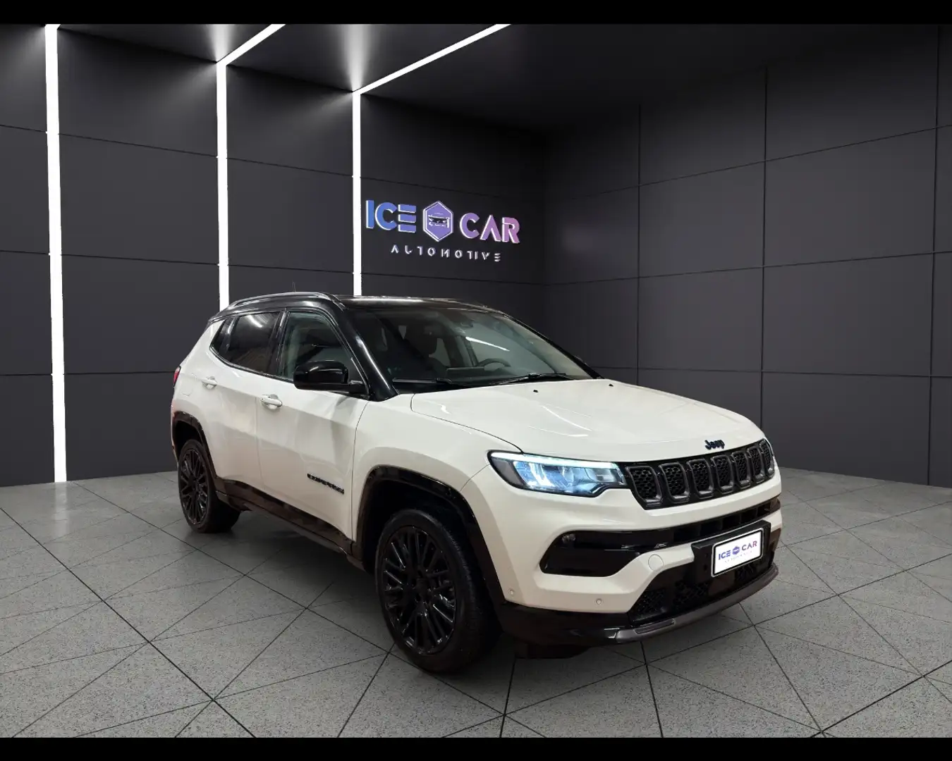 Jeep Compass 1.3 Turbo T4 240 CV PHEV AT6 4xe S Bianco - 2