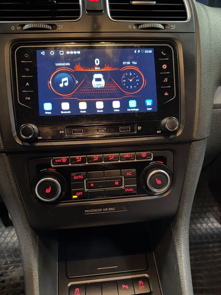 Volkswagen Golf Standard Model — photo 7