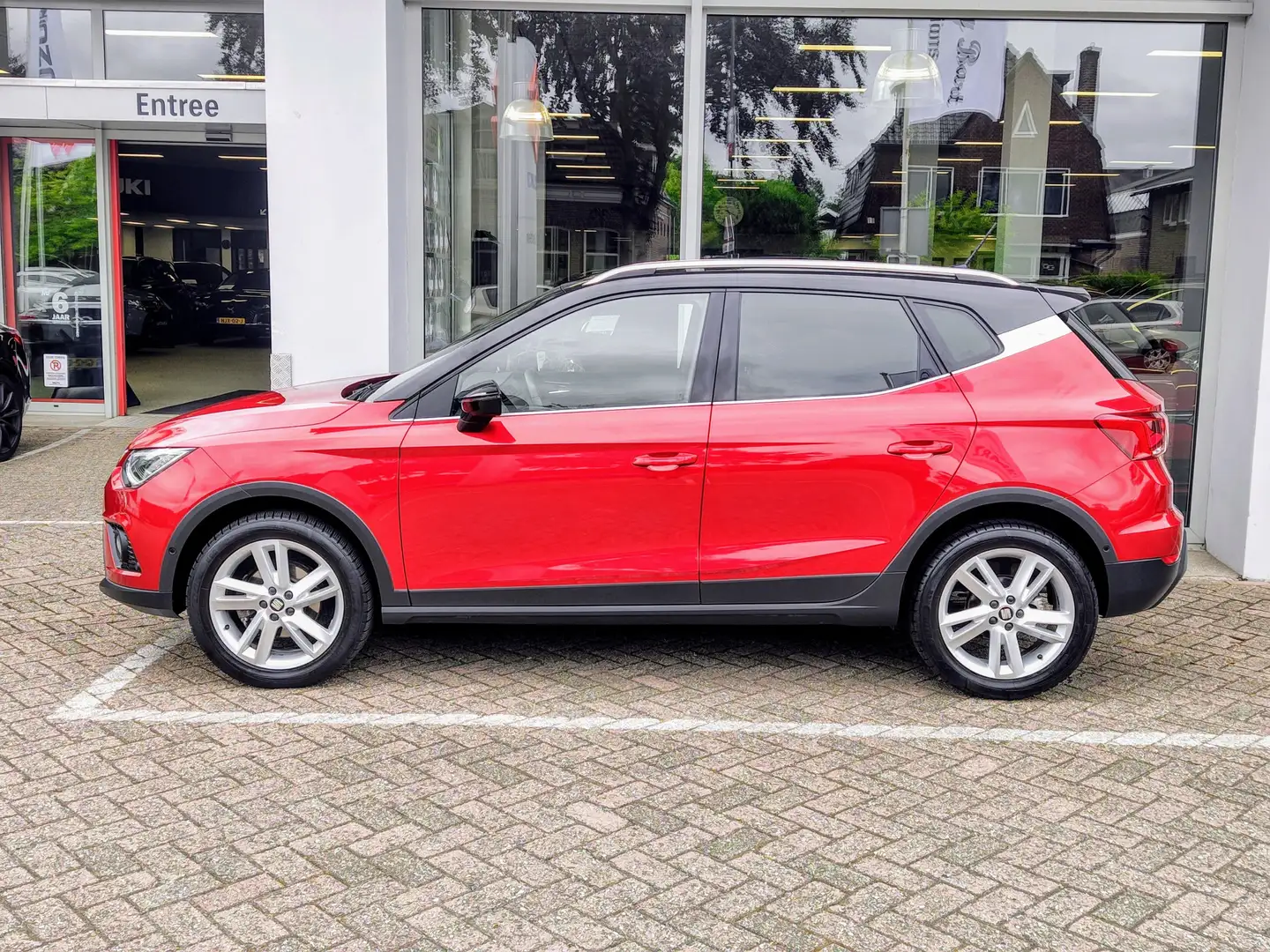 SEAT Arona 1.0 TSI FR LAUNCH EDITION Navi | Carplay | LED | B Rood - 2