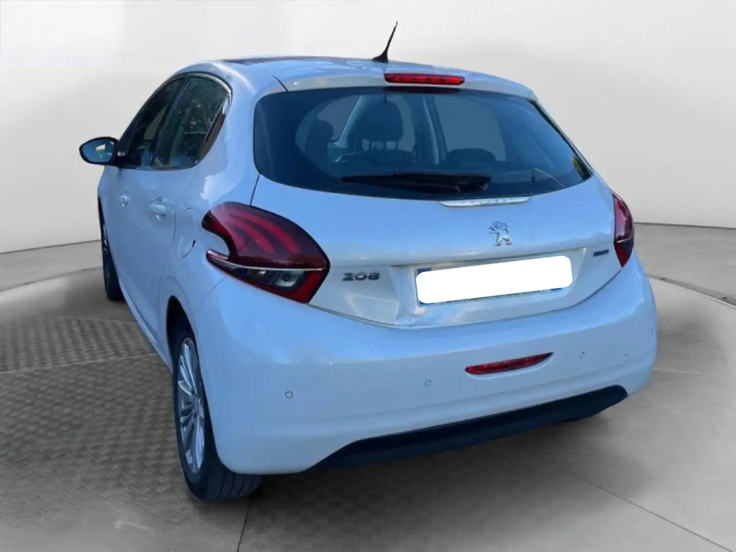 Peugeot 208 1.2 PureTech 82ch BVM5 Allure - 2