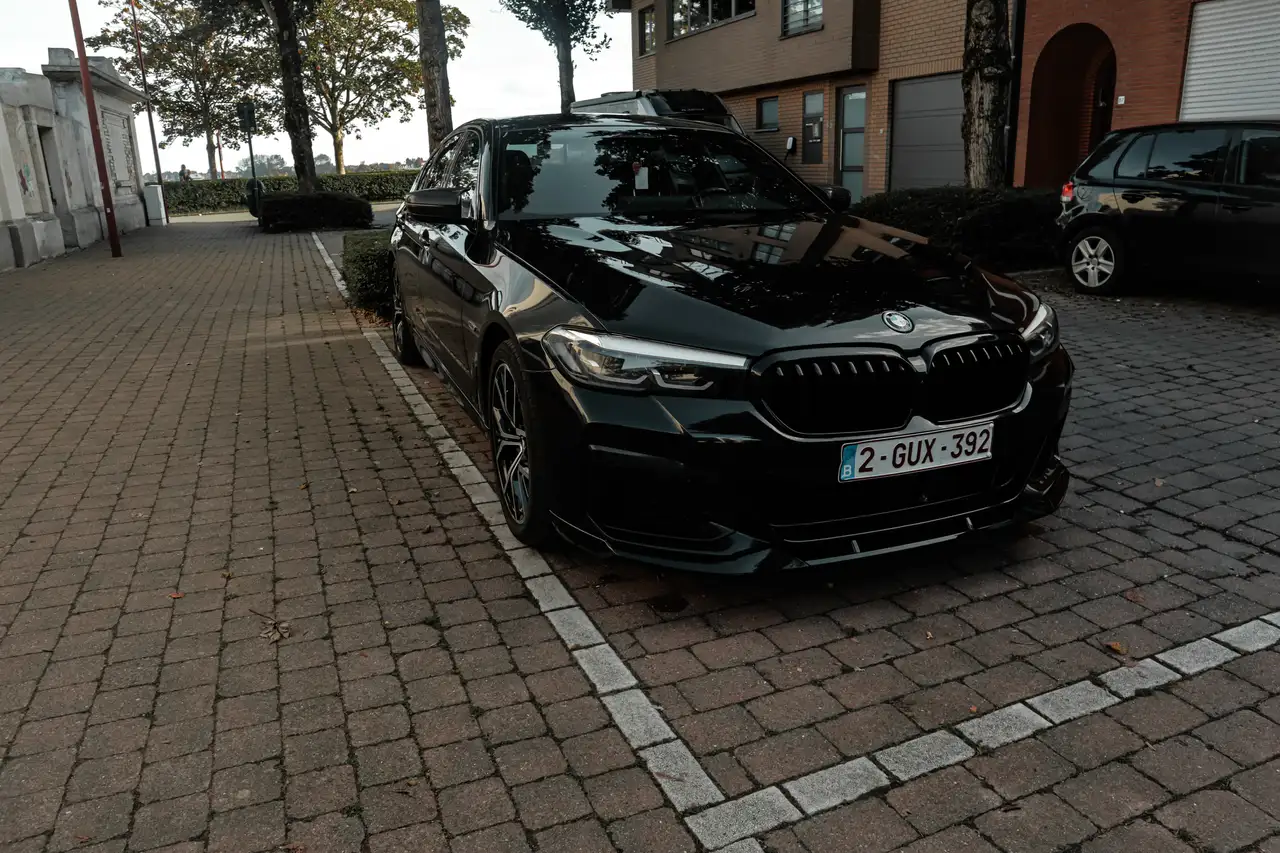 BMW 545