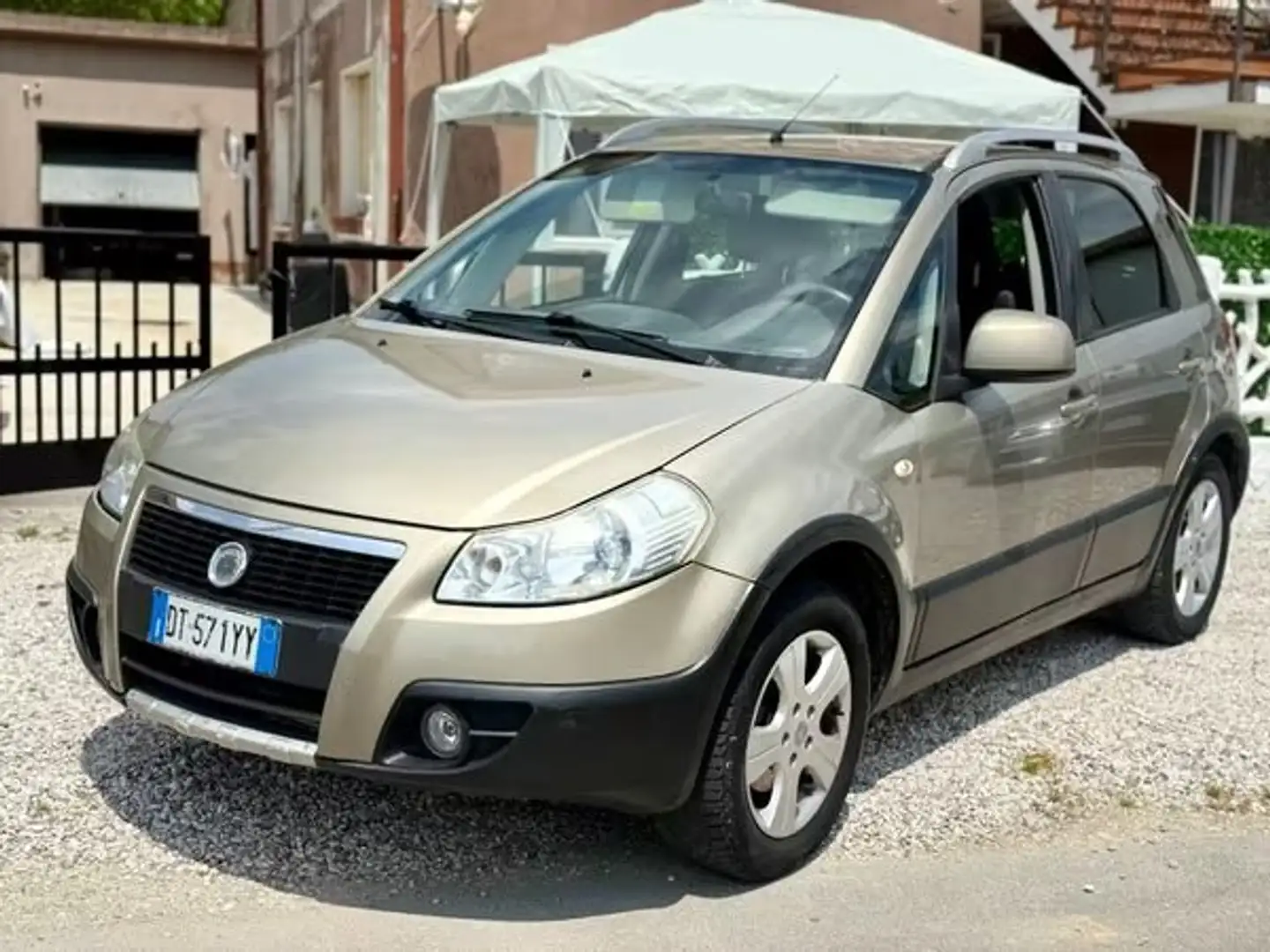 Fiat Sedici Sedici 1.6 16v Dynamic 4x4 107cv Marrone - 1