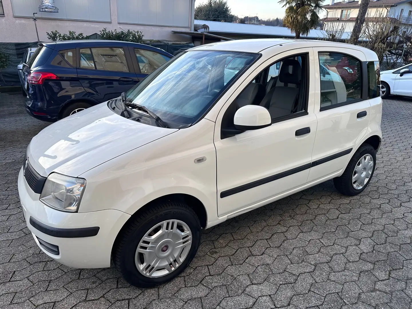 Fiat Panda 1.4 Natural Power Active*NEOPATENTATI Weiß - 1