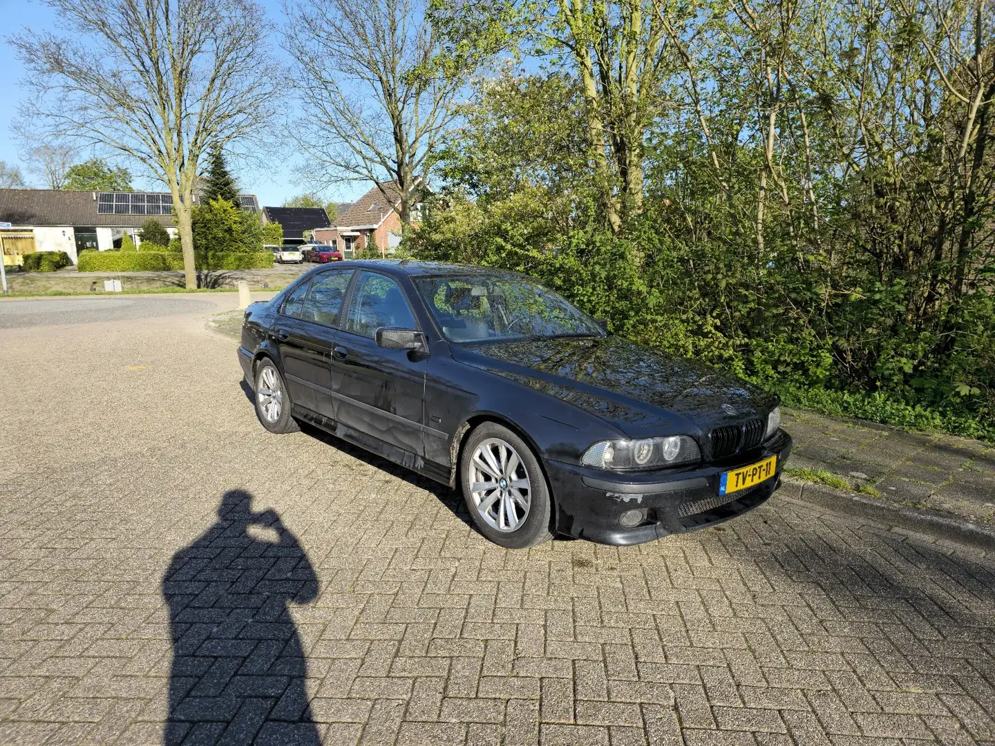 BMW 523 E39 Чорний - 1
