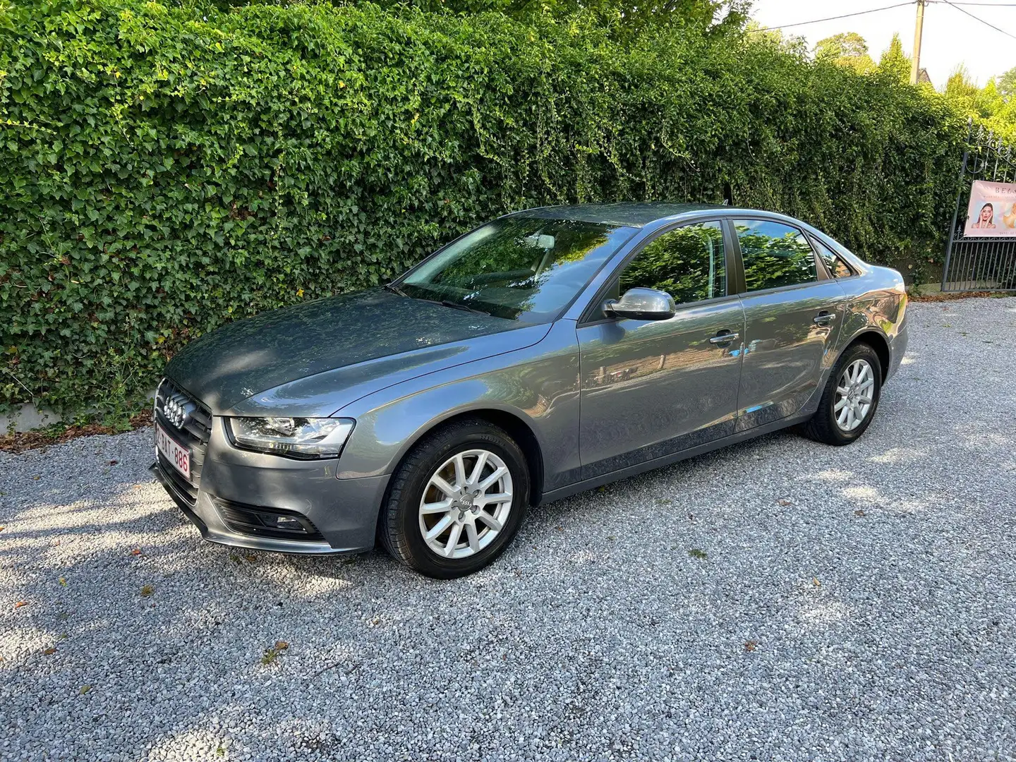 Audi A4 A4 2.0 TDI DPF Ambition Grijs - 2