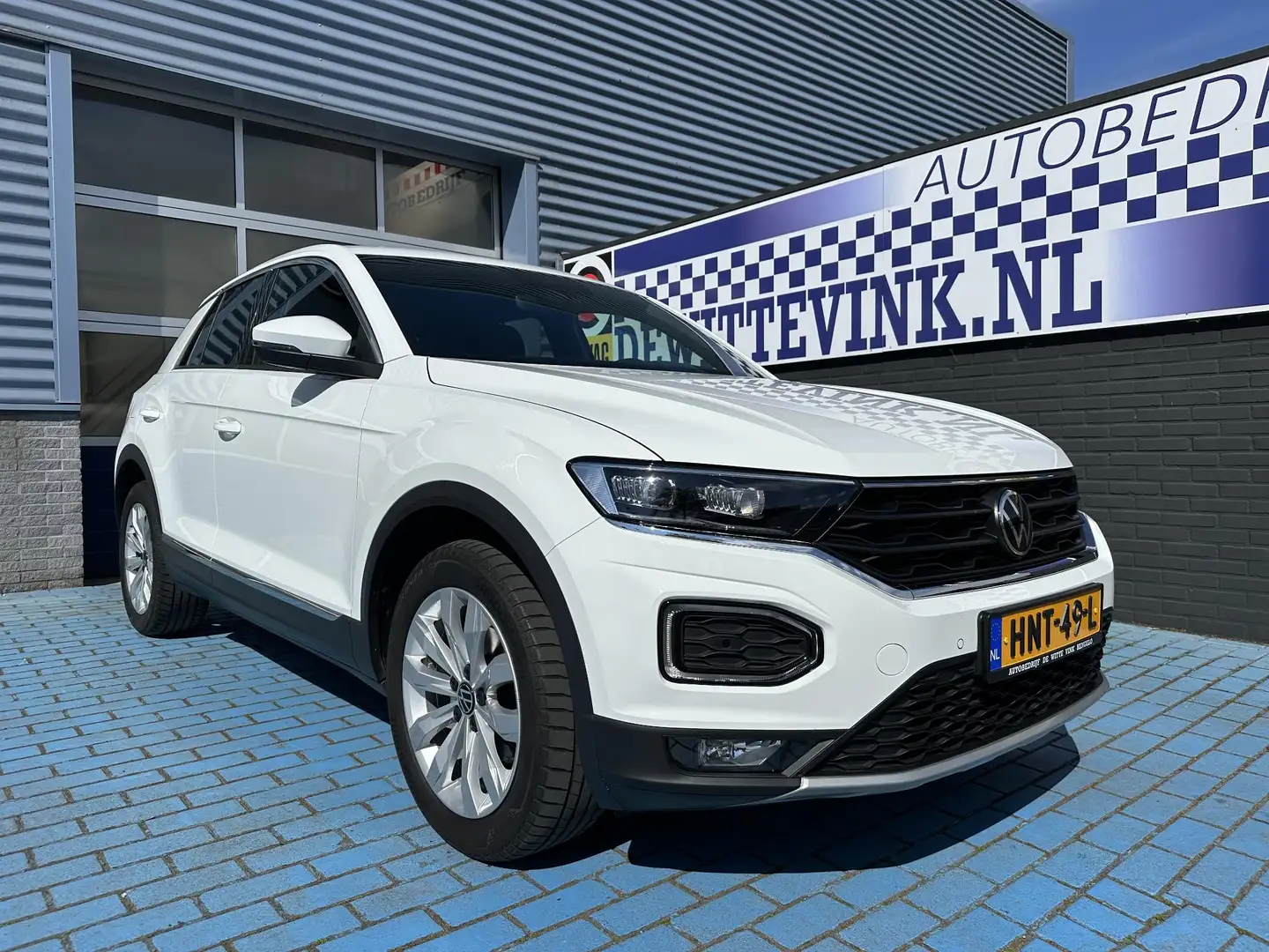 Volkswagen T-Roc 1.5 TSI Sport ADAP CRUISE APPLE STOELVERW. LED Blanc - 1