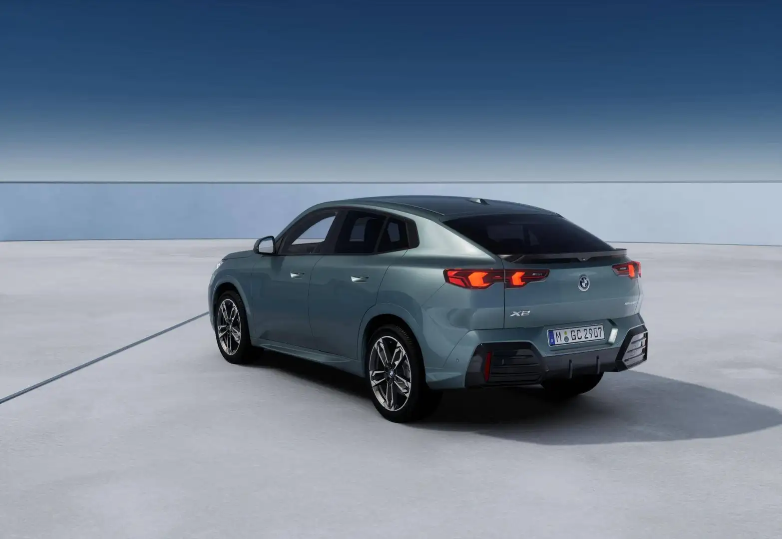 BMW X2 sDrive18d MSport Grün - 2