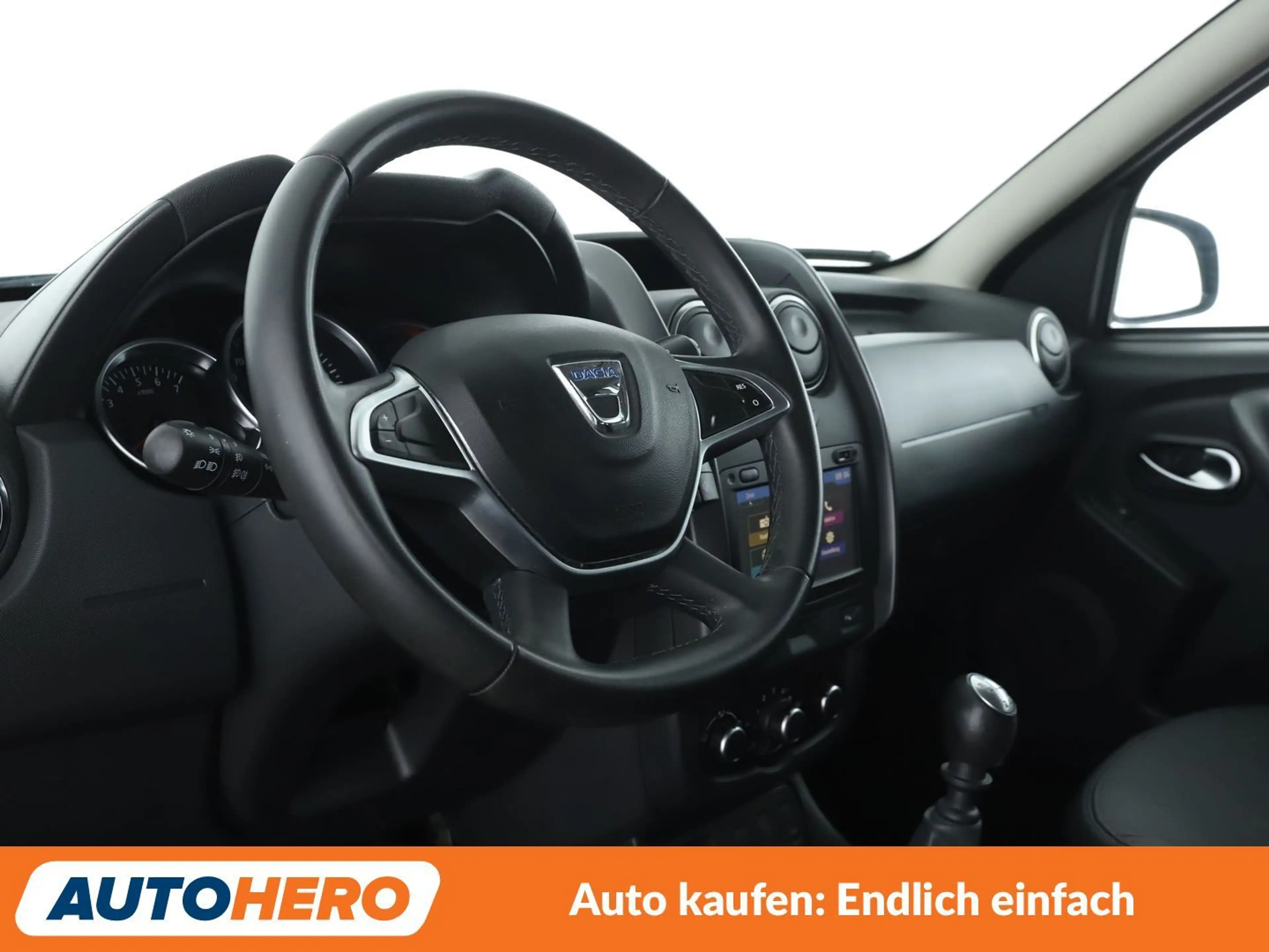 Dacia Duster 1.2 TCe Prestige 4x2 *NAVI*TEMPO*PDC* — photo 11