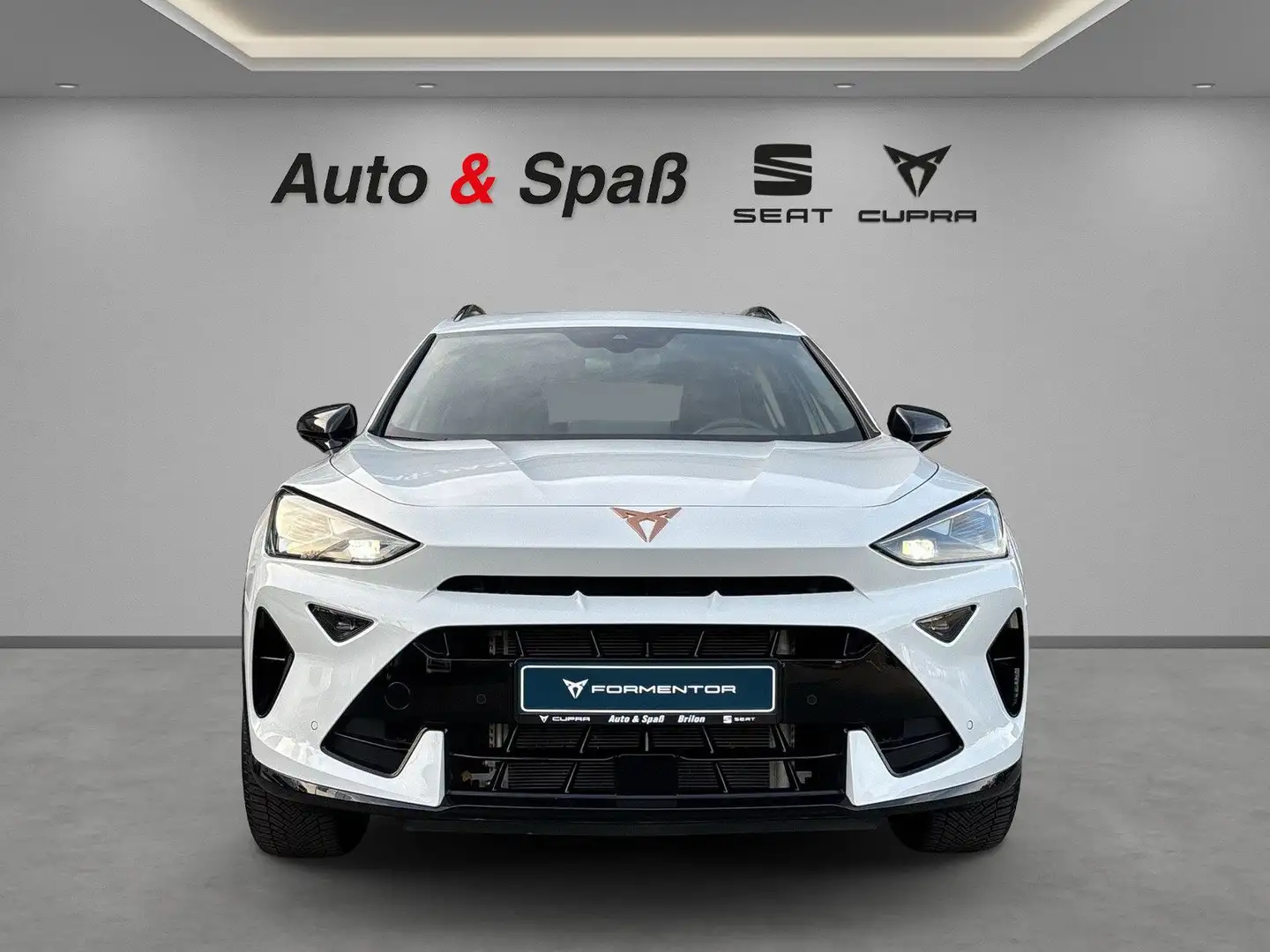 CUPRA Formentor 1.5 eTSI 110 kW Weiß - 2