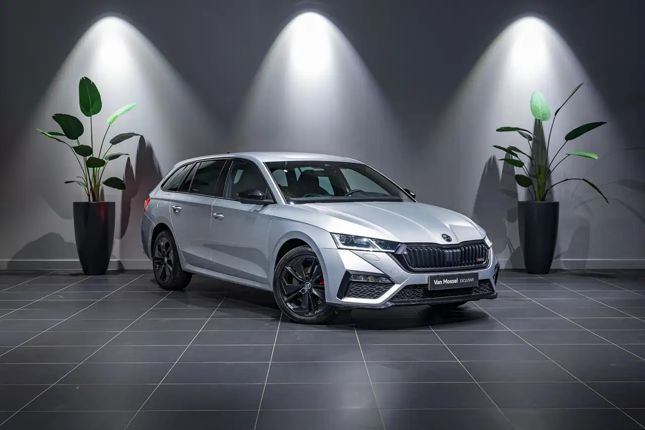 Skoda Octavia Combi 1.4 TSI PHEV 245 pk DSG6 RS MEMORY SEATS C, миниатюра 3