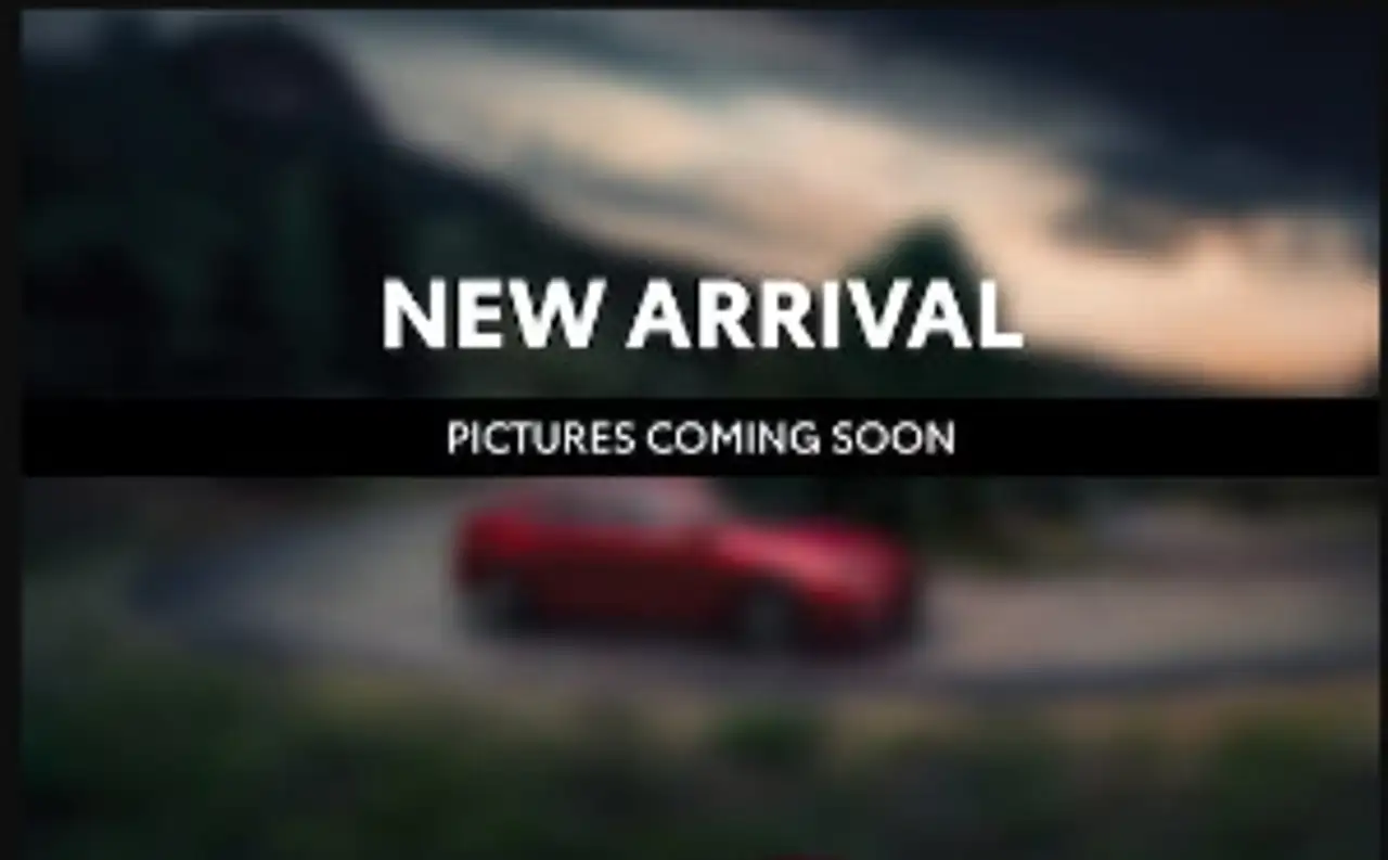 Nissan Sentra снимка Nissan Sentra