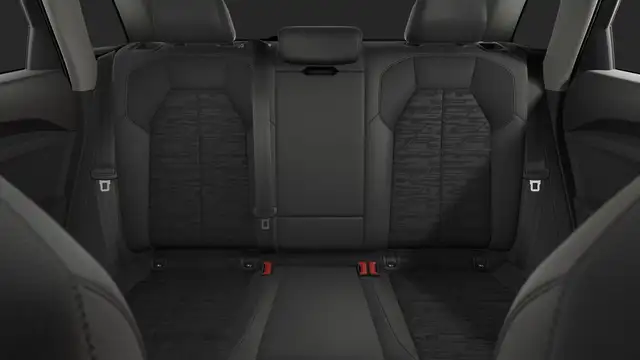 Audi Q5 view 10