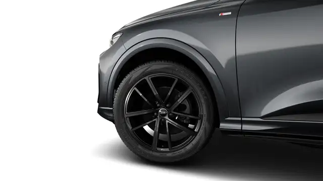 Audi Q5 view 7