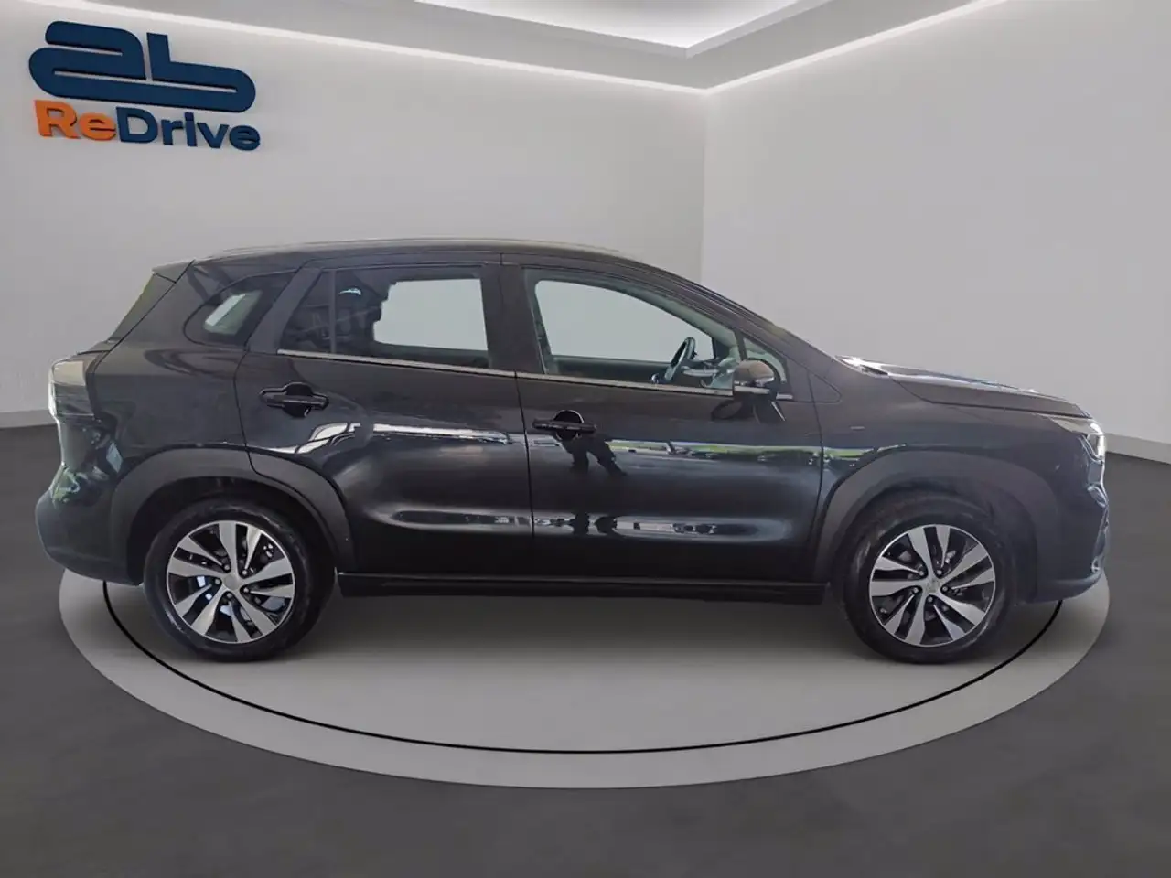 Suzuki S-Cross 2024
