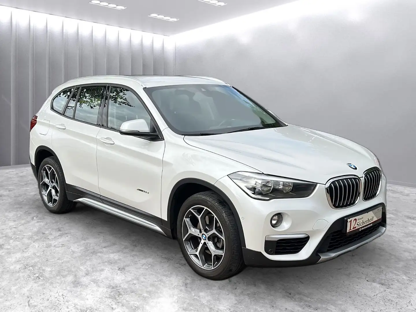 BMW X1 xDrive 18d xLine *NAVI/AHK/2.Hand/HU NEU* Blanc - 1