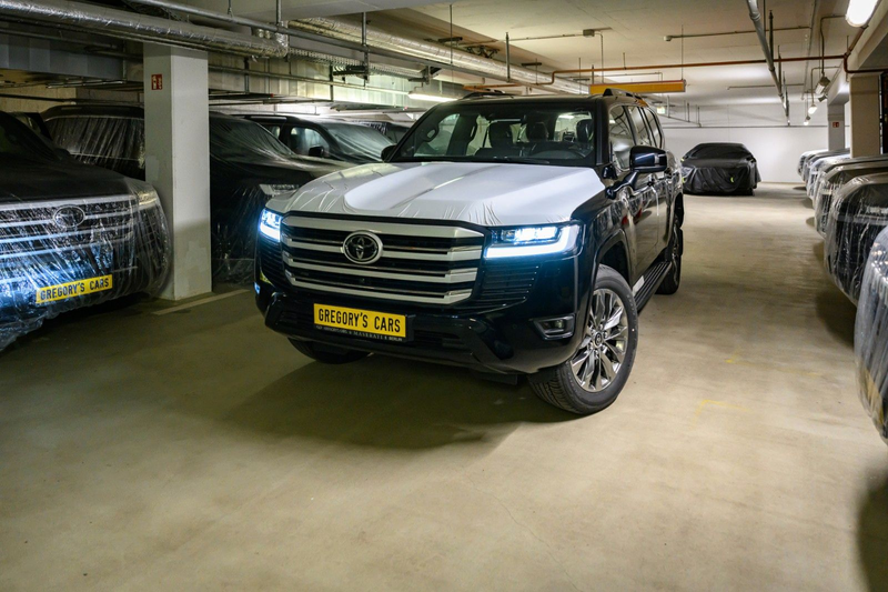 Toyota Land Cruiser 300 Premium+415HP+NEU+7SITZE+VOLL+EUreg+RearTV — photo 6