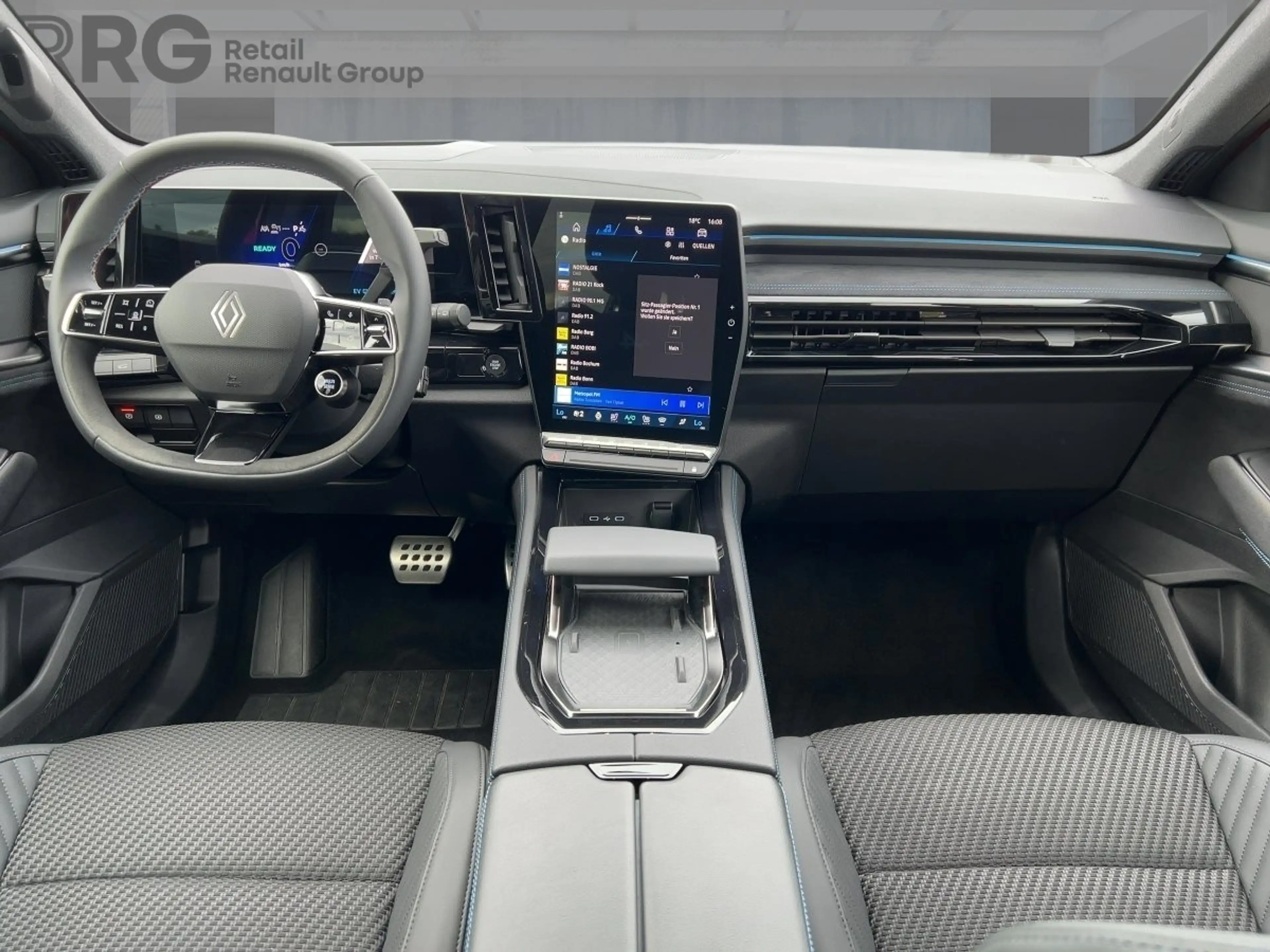 Renault Austral ESPRIT ALPINE E-TECH FULL HYBRID 200 PANORAMADACH — photo 10