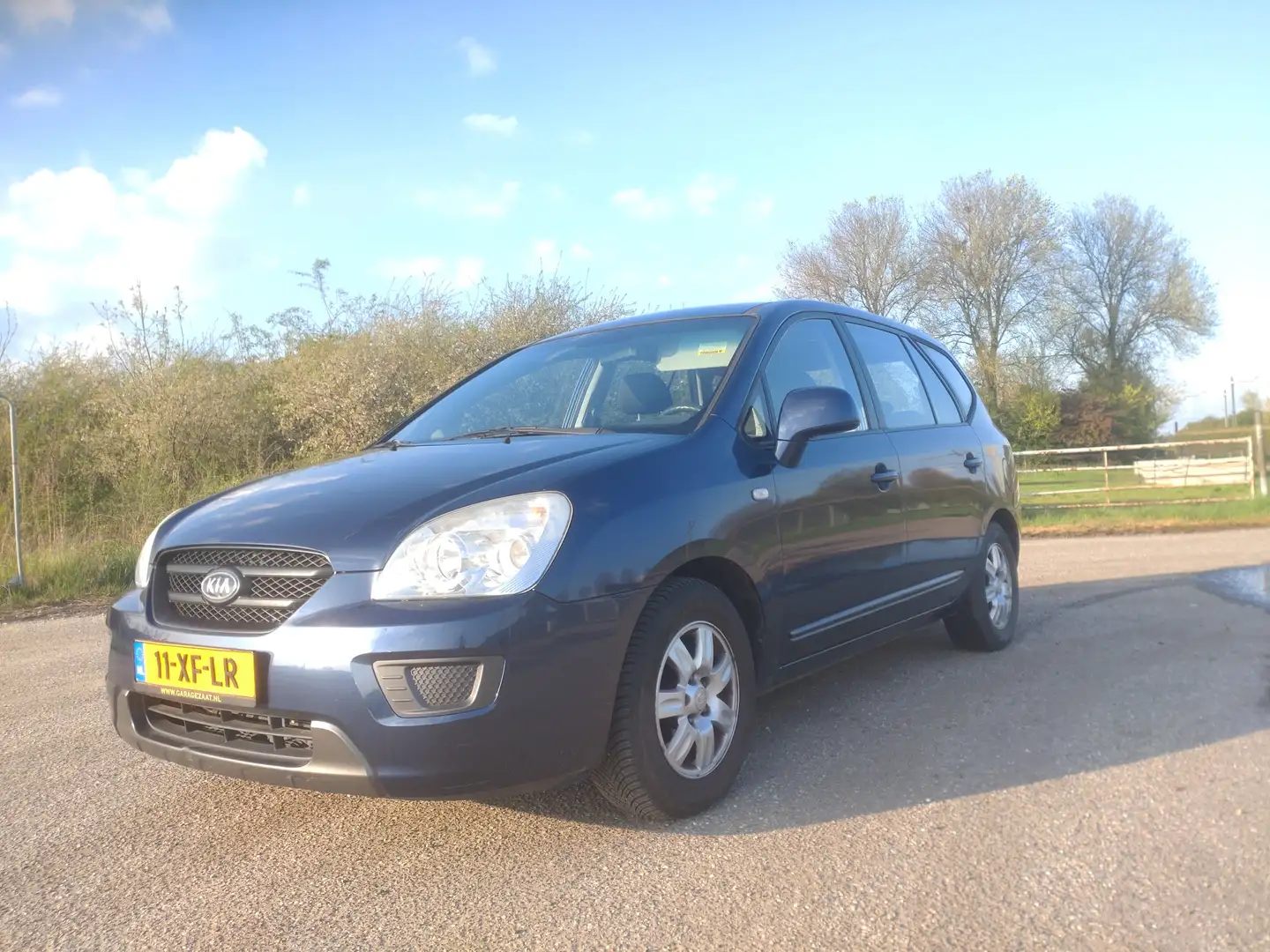 Kia Carens 2.0 CVVT X-tra Airco Trekhaak Azul - 1