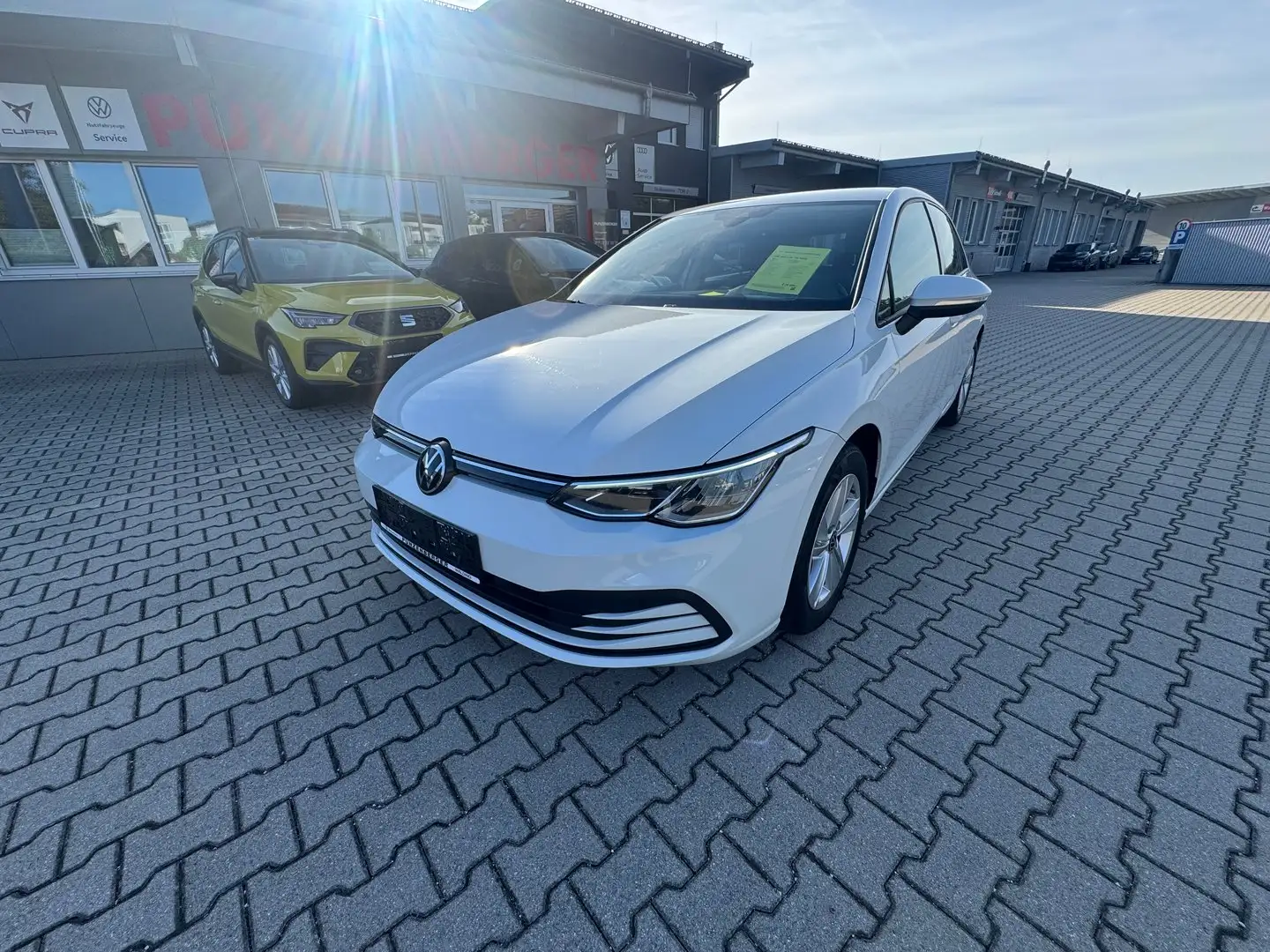 Volkswagen Golf Life TDI DSG Weiß - 2