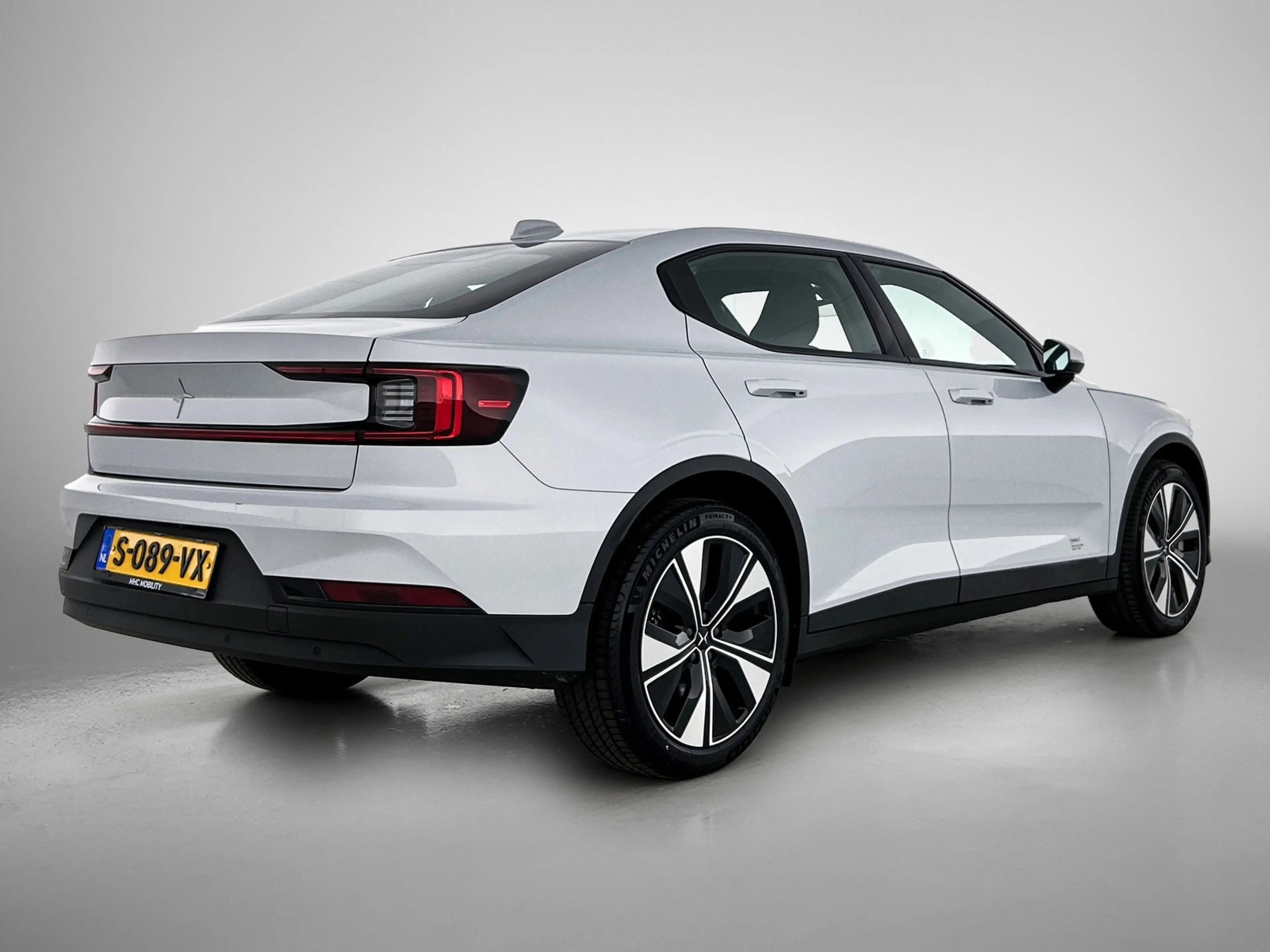 Polestar 2 Standard Range Single Motor 69 kWh | Keyless | LED — photo 3
