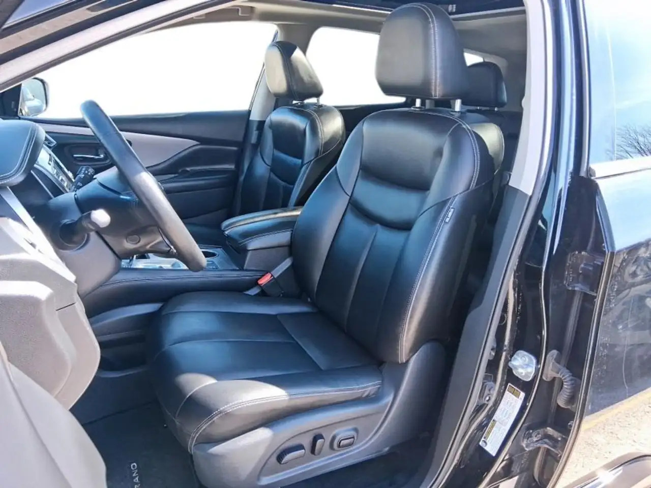 Nissan Murano снимка Nissan Murano
