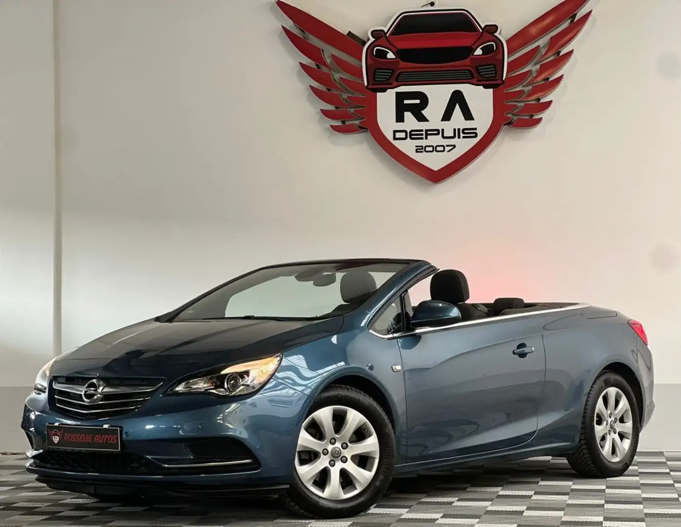 Opel Cascada 1.4 120CH EDITION CABRIOLET 1ER Blauw - 2