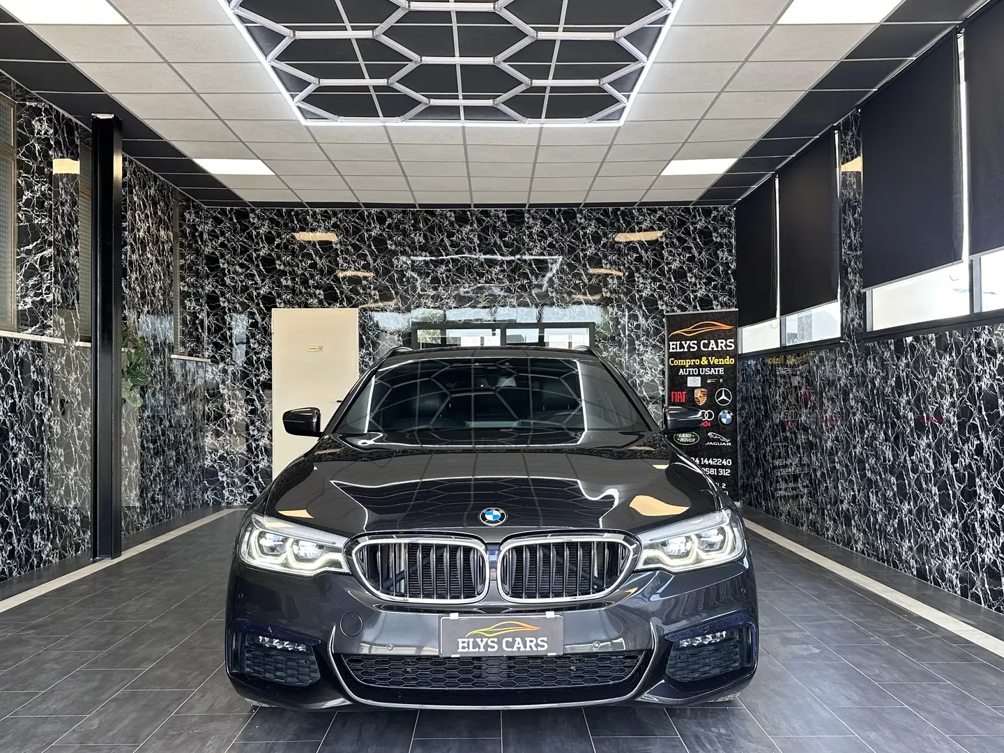 BMW 520 d Touring xdrive Msport auto Grigio - 2
