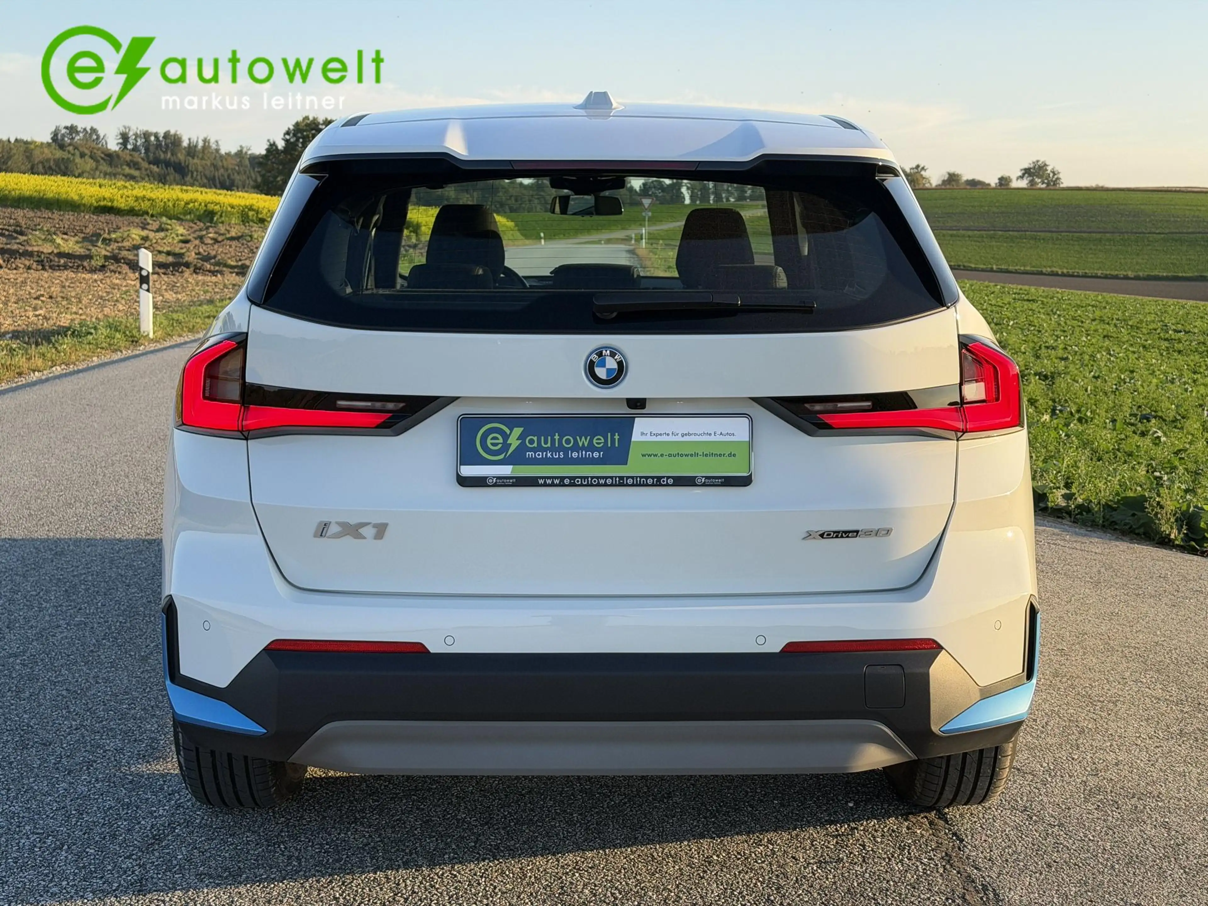 BMW iX1 xDrive30 65kWh HuD 360°-Kamera adapt.LED Wireless — photo 5