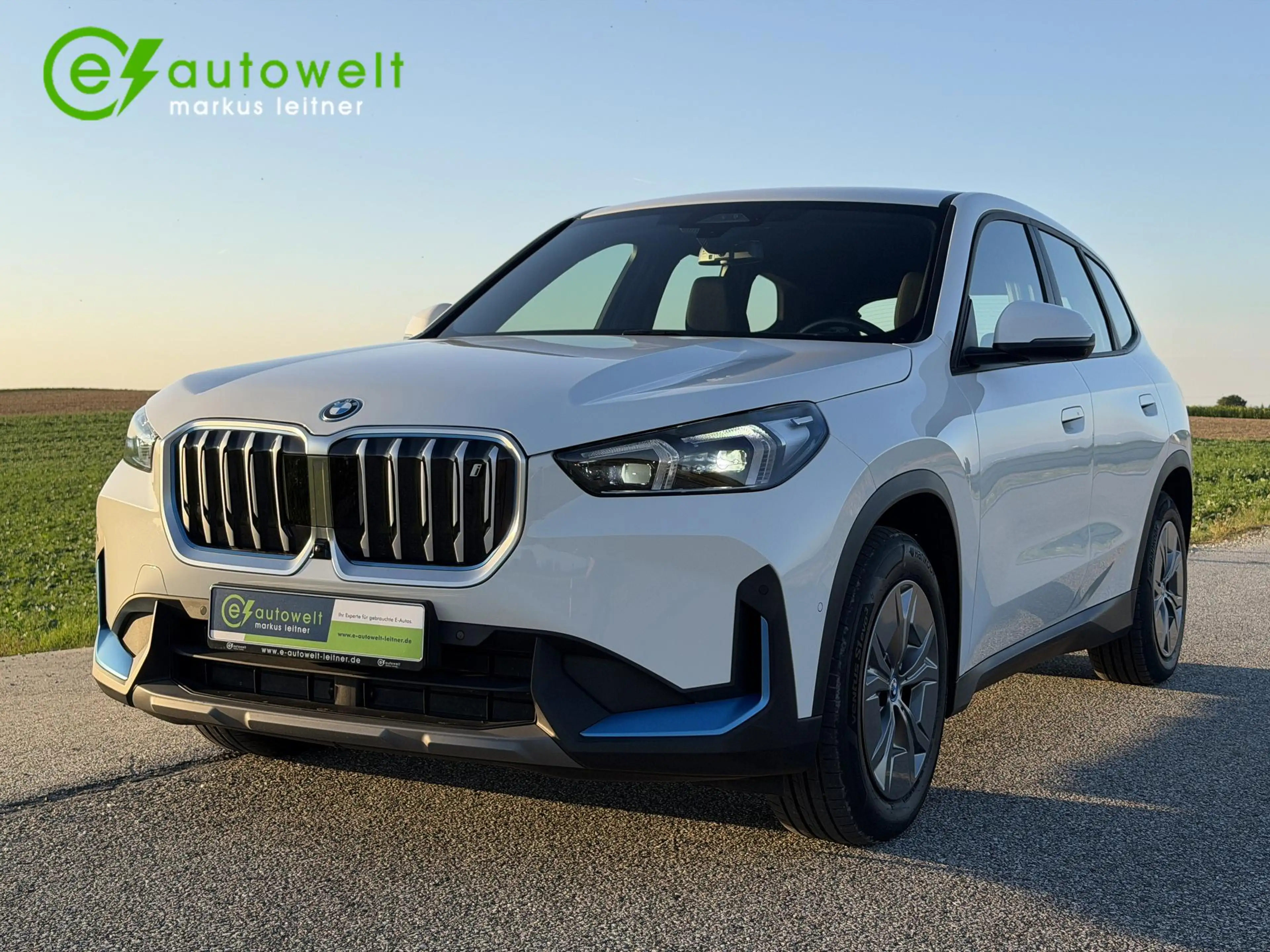 BMW iX1 xDrive30 65kWh HuD 360°-Kamera adapt.LED Wireless — photo 8