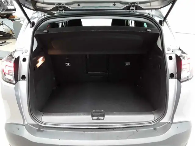 Opel Crossland view 15