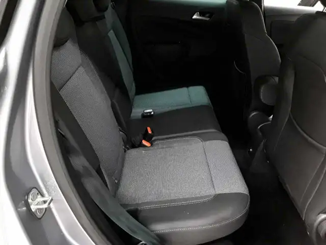 Opel Crossland view 14