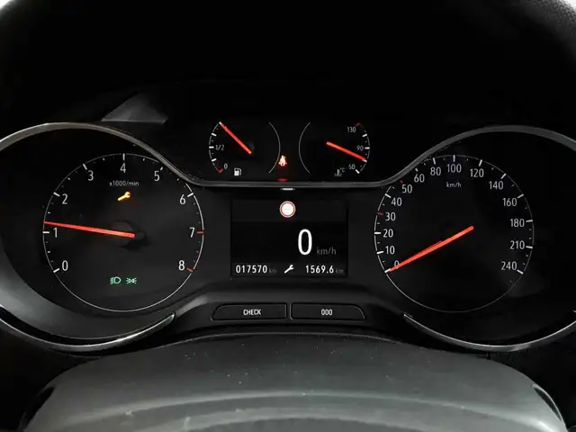 Opel Crossland view 11