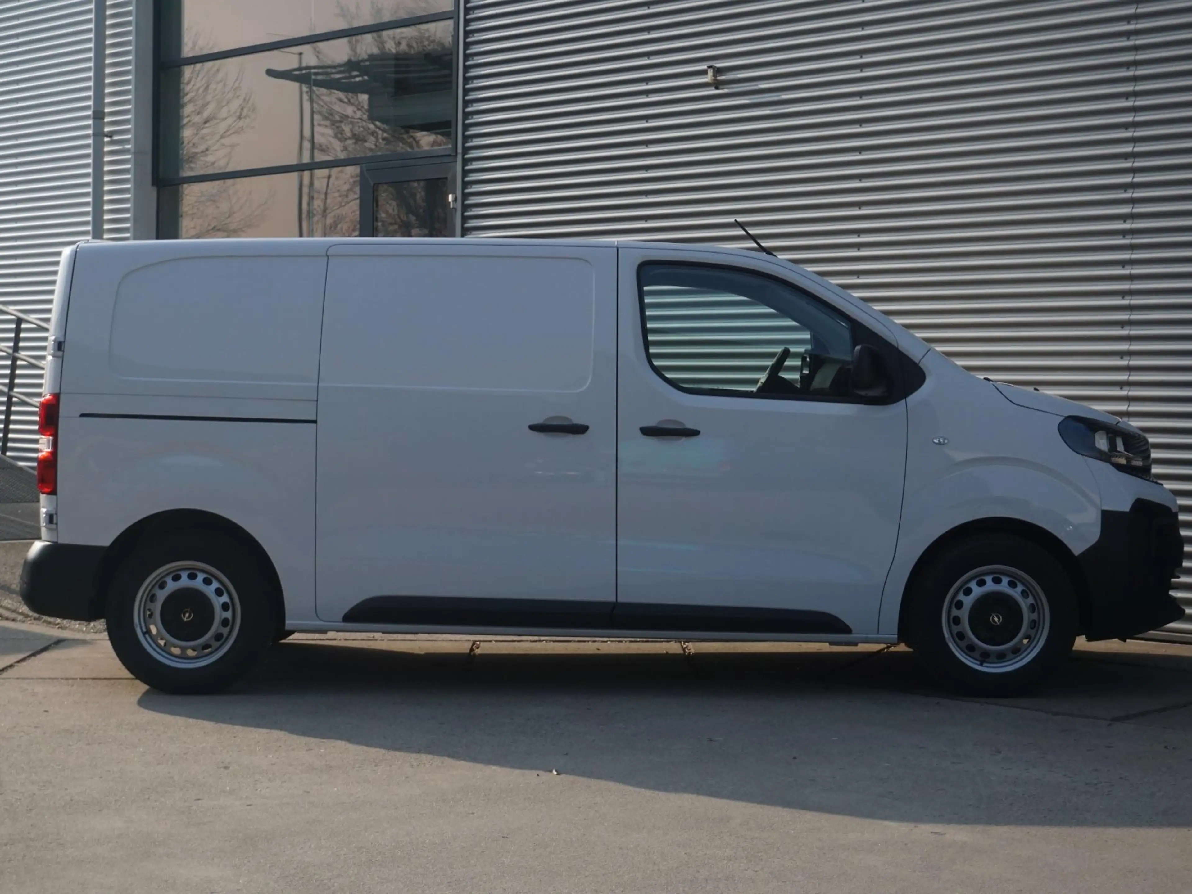 Opel Vivaro-e Electric L2 75 kWh | 0% rente | 8 jaar garantie | — photo 4