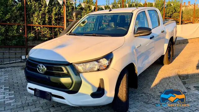 Toyota Hilux Hilux 2.4 d-4d double cab Lounge 4wd