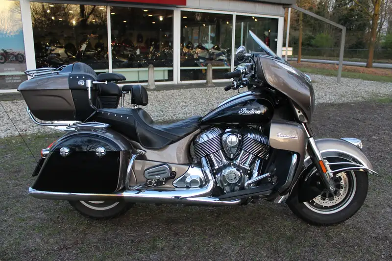 Indian Roadmaster - foto 5