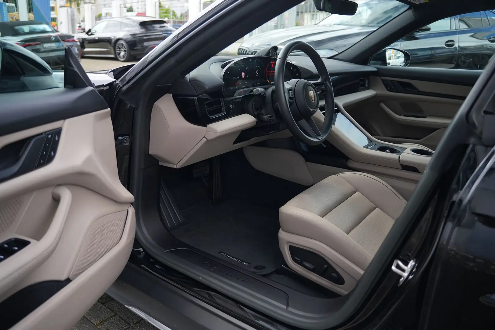 Porsche Taycan 4 CROSS TURISMO ACC-LUFT-PANO-SPORTSITZE-LED BEIGE Black - 2